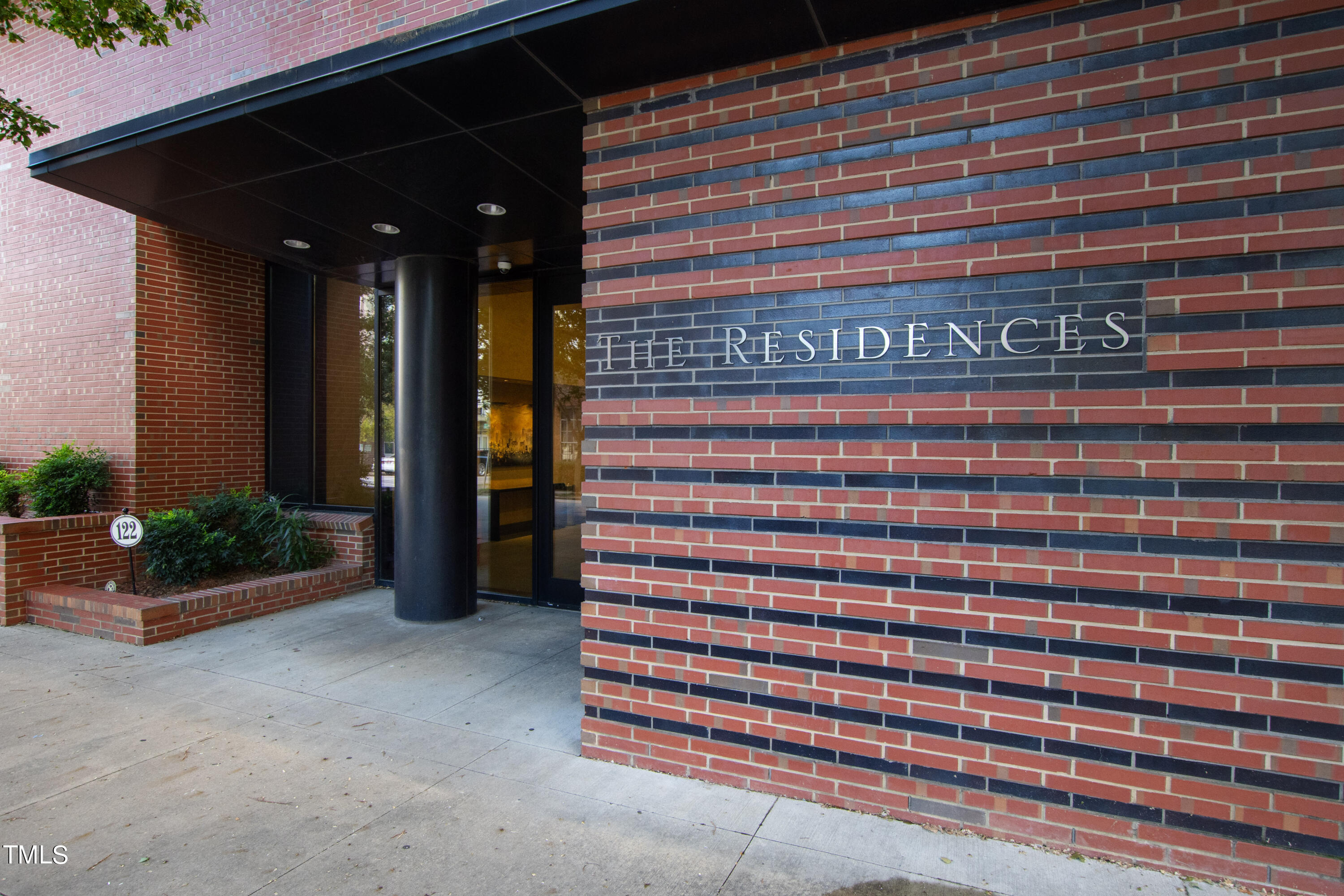122 N Harrington Street # 1215