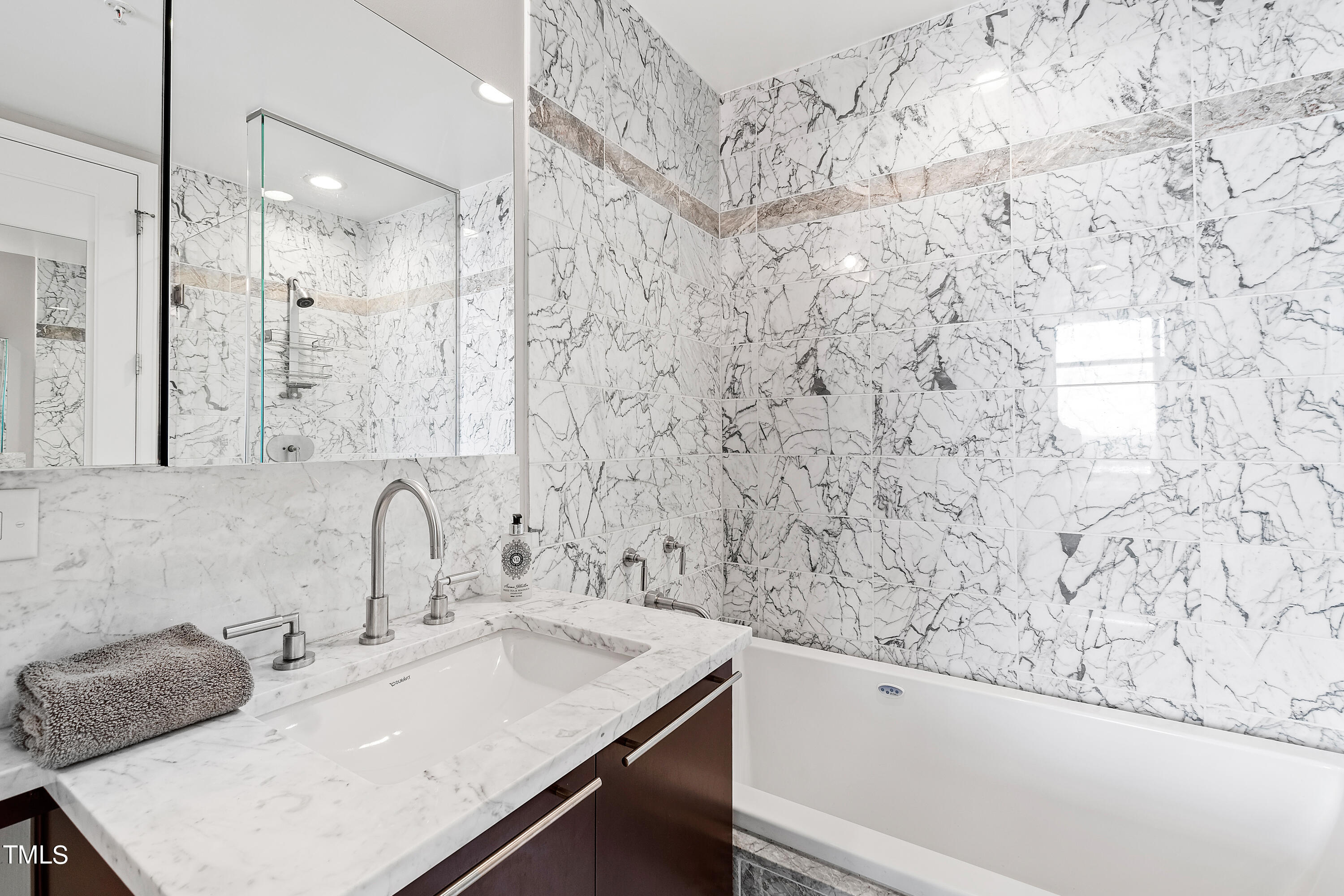 122 N Harrington Street # 1215