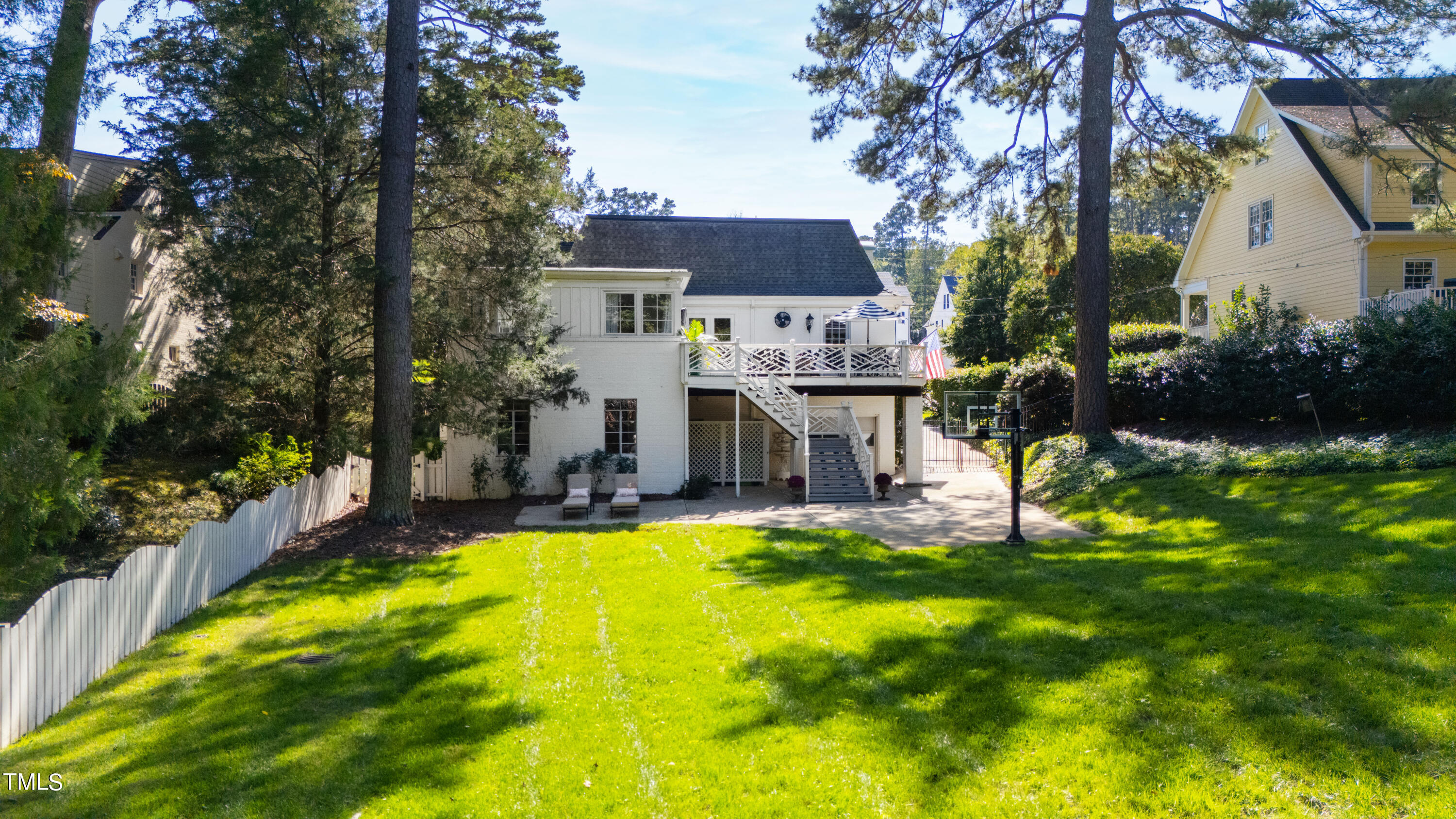 2618 Churchill Road