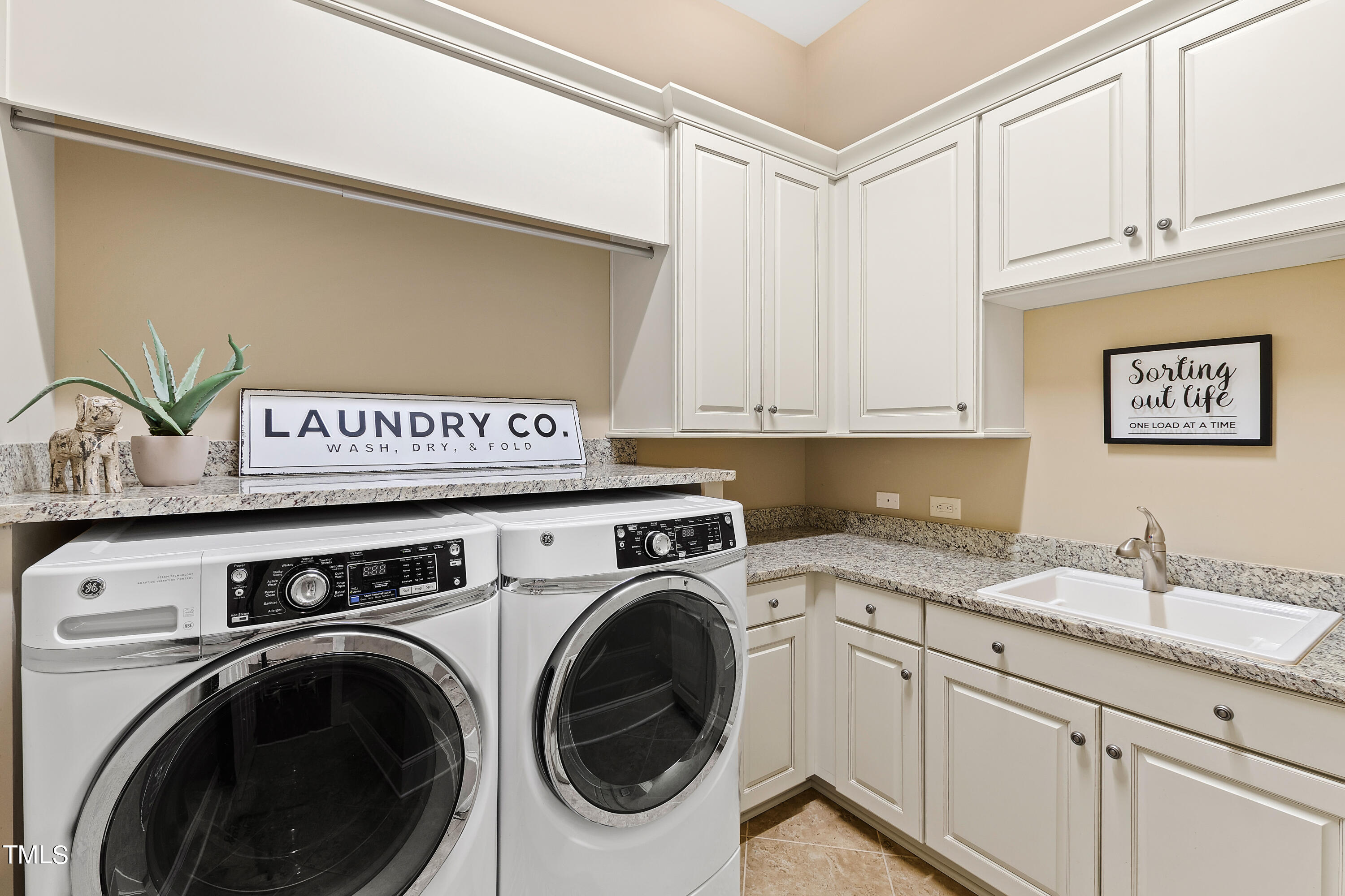 2117 Blue Haven Court