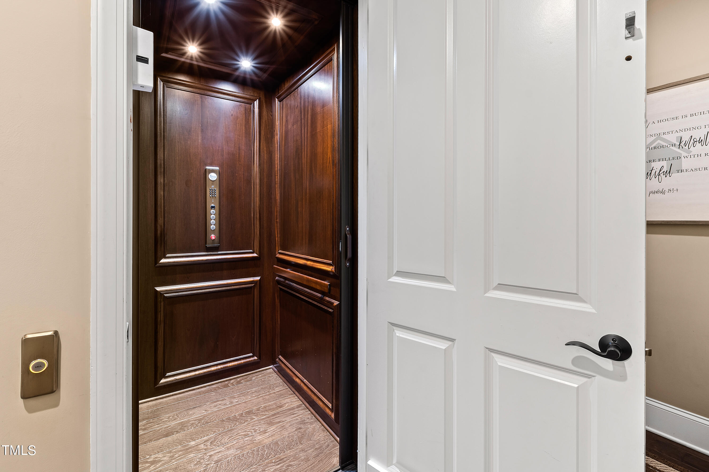2117 Blue Haven Court
