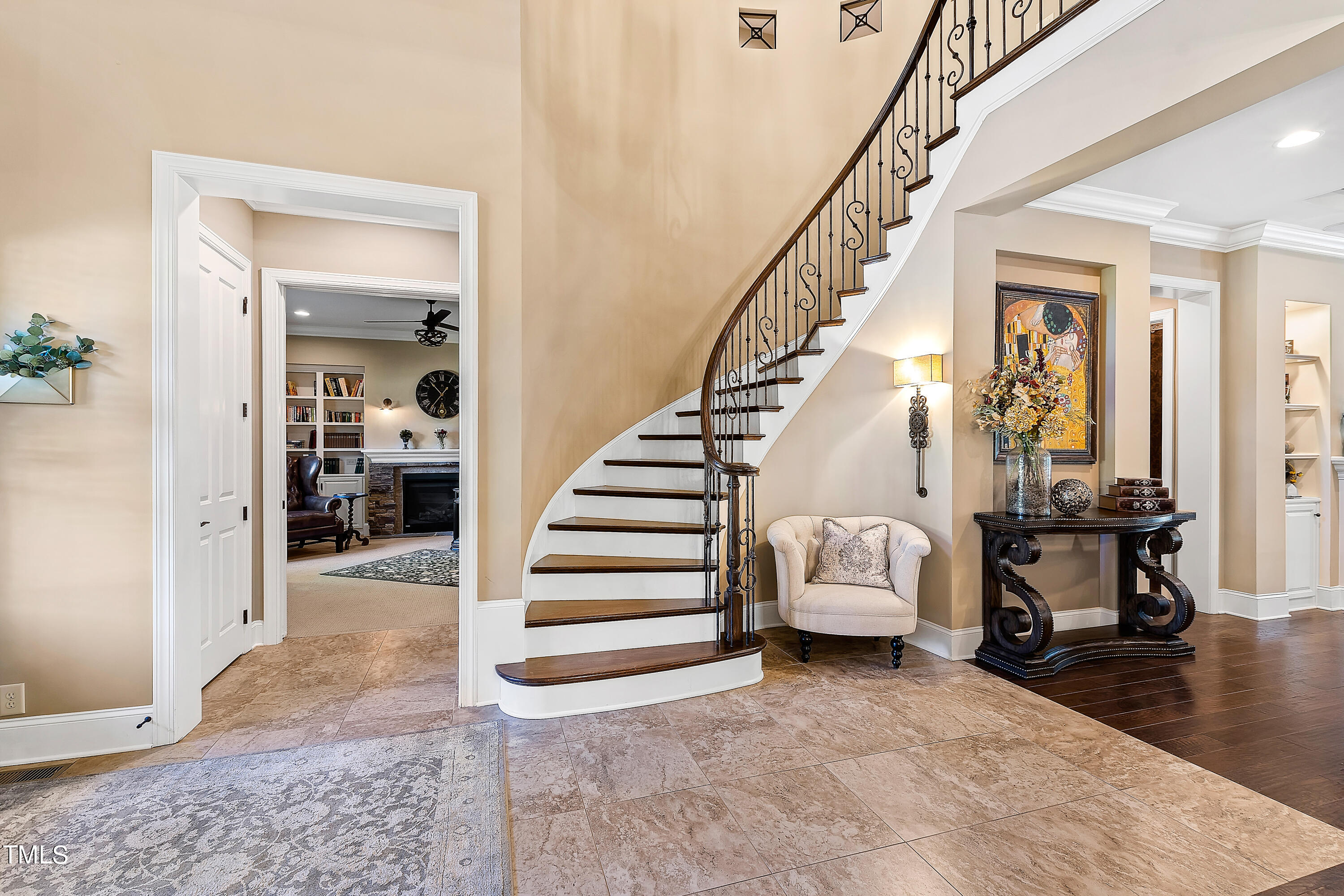 2117 Blue Haven Court