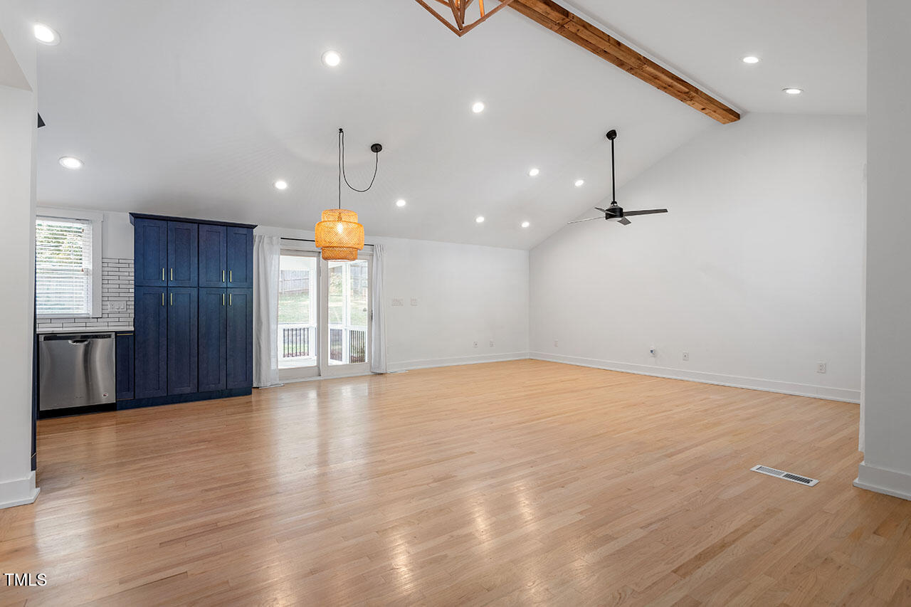 2235 Rumson Road