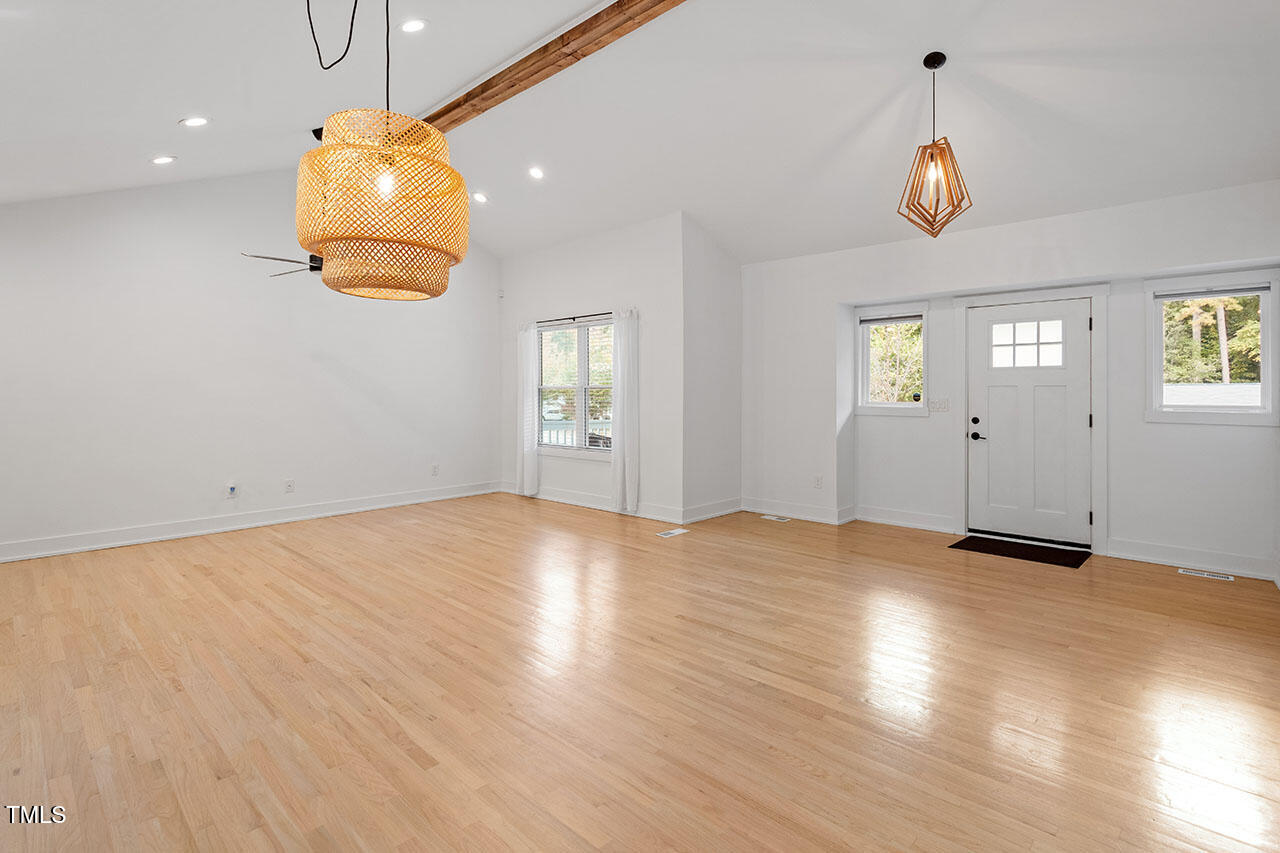 2235 Rumson Road