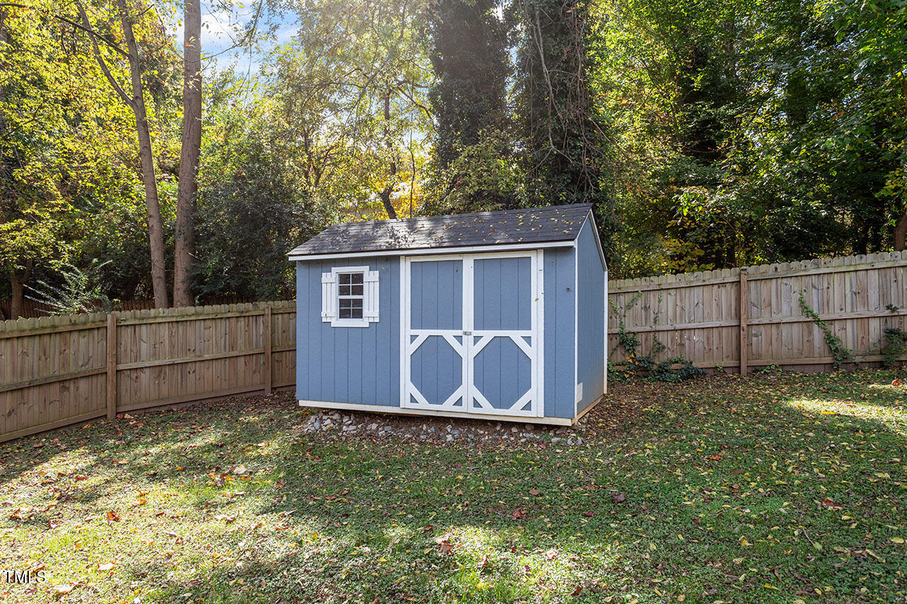 2235 Rumson Road