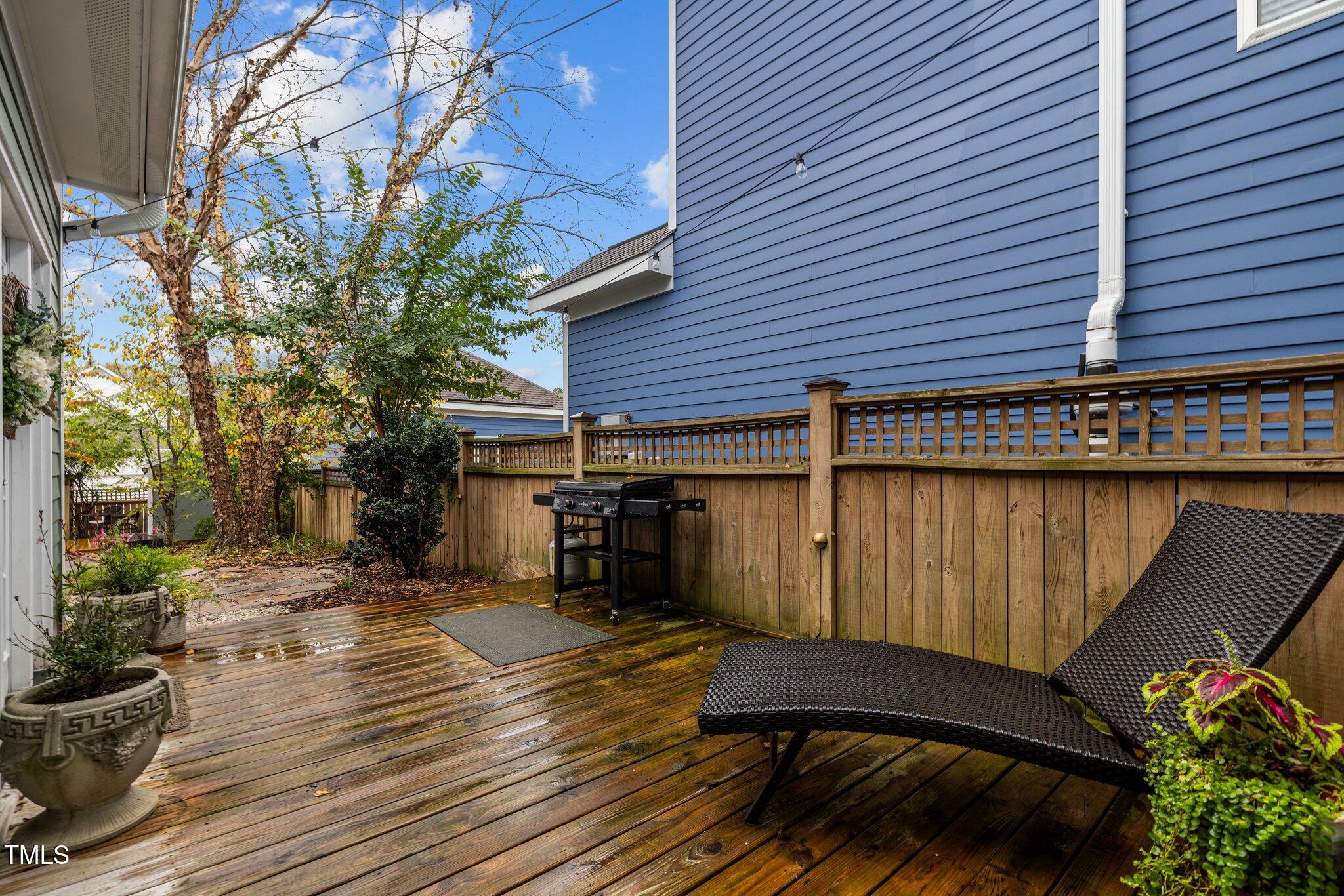 11010 Connally Lane