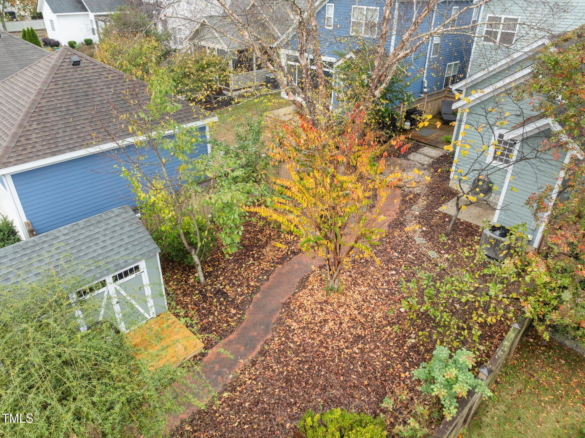 11010 Connally Lane