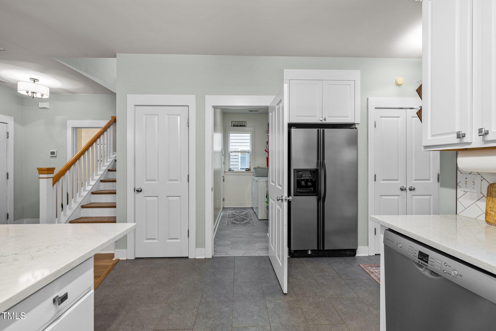 11010 Connally Lane