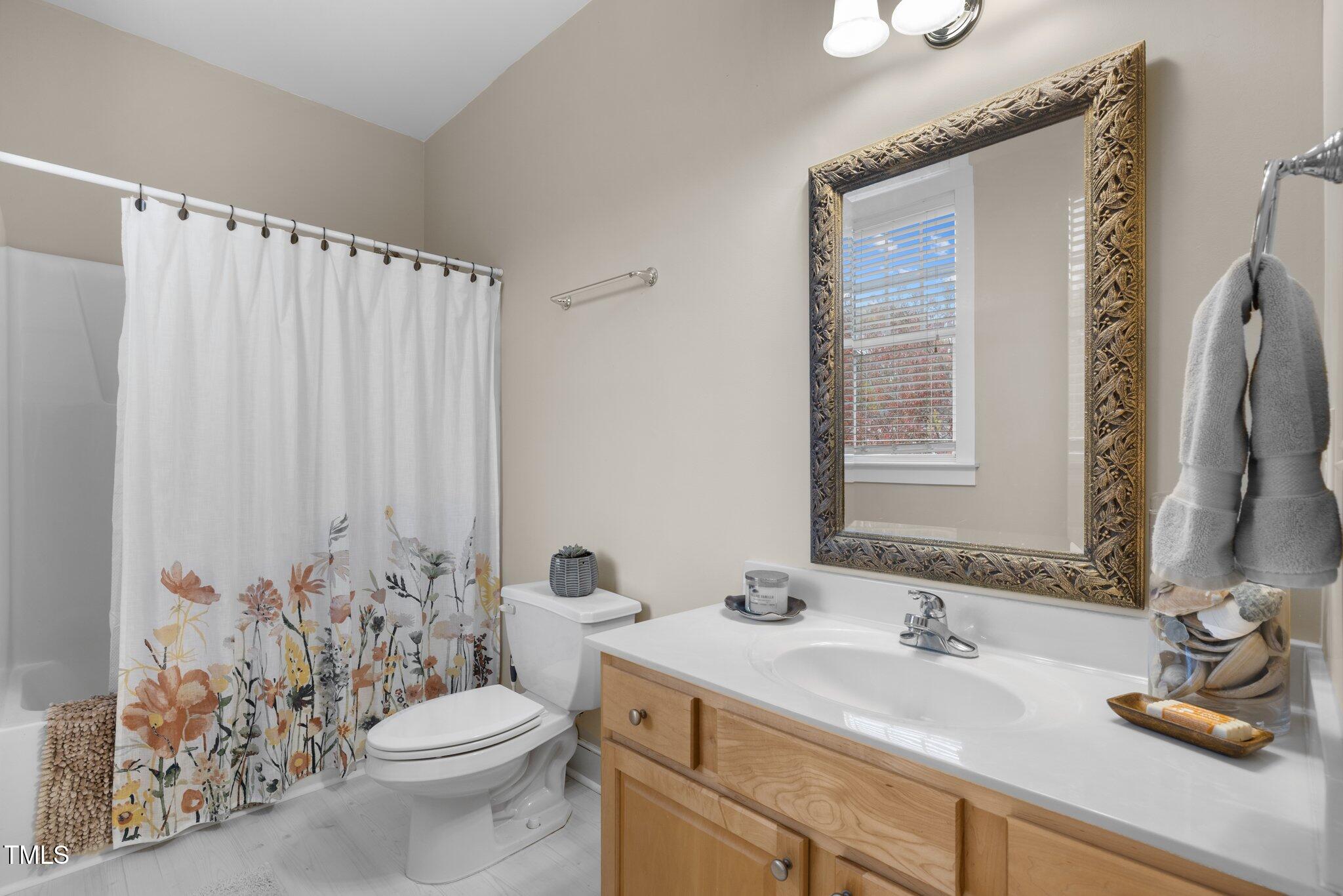 11010 Connally Lane