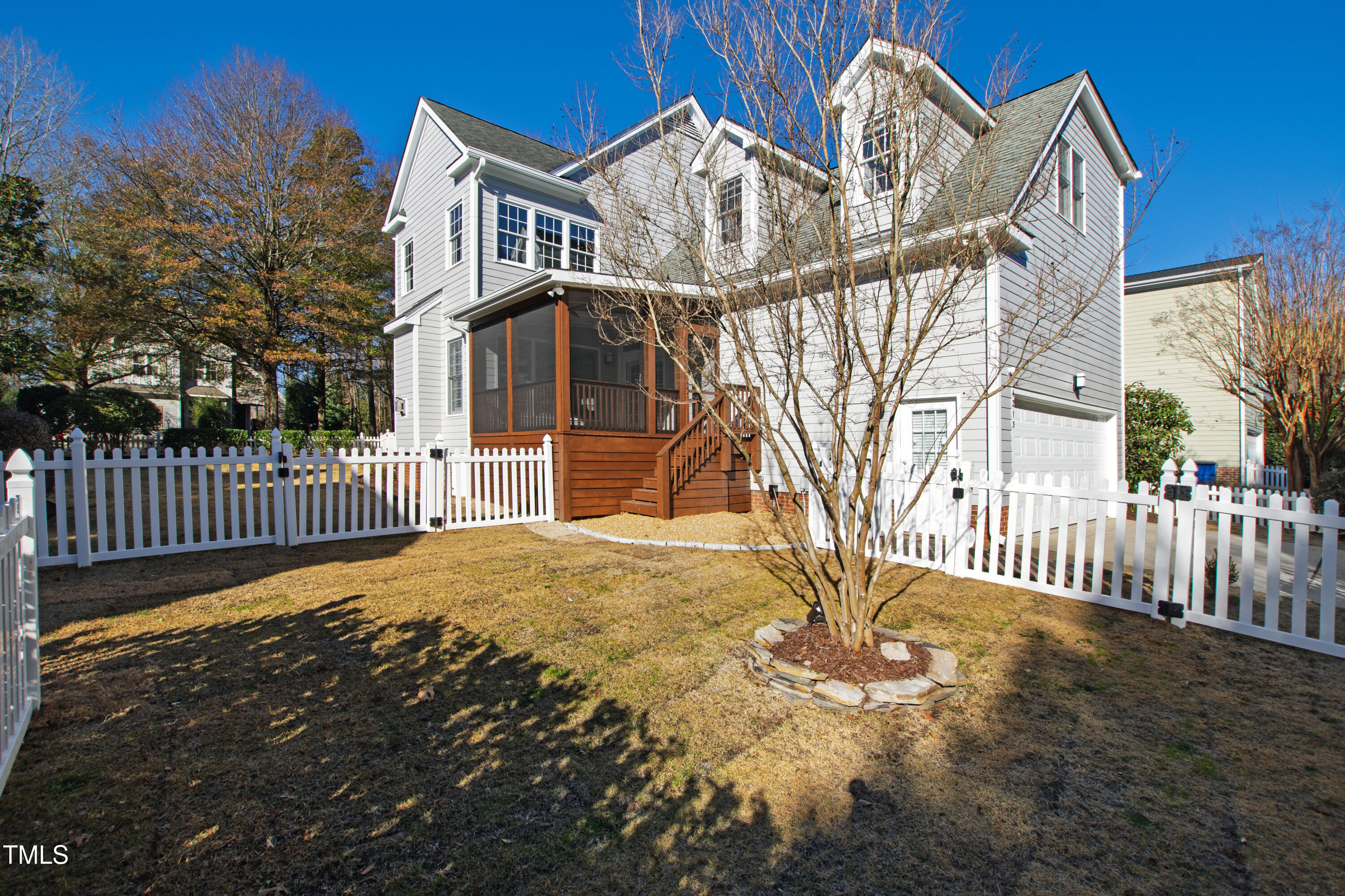 4213 Falls River Avenue