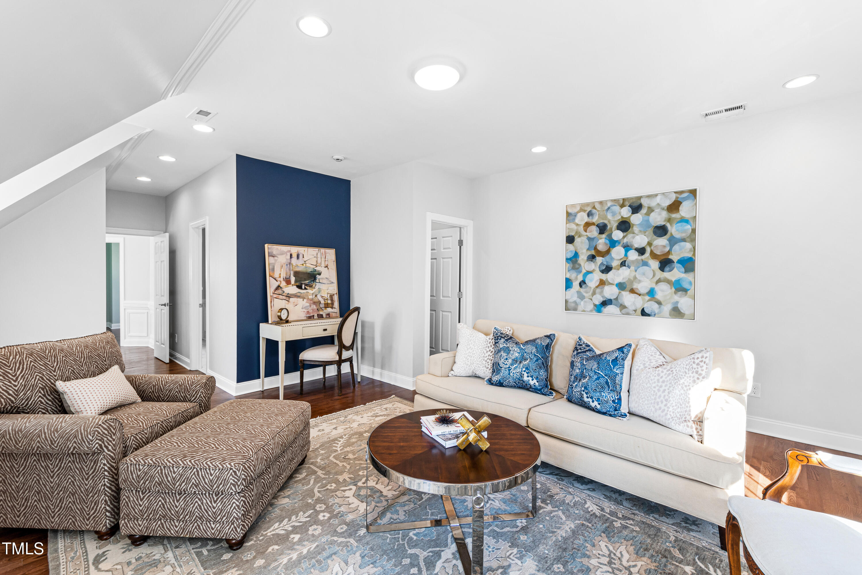 4213 Falls River Avenue