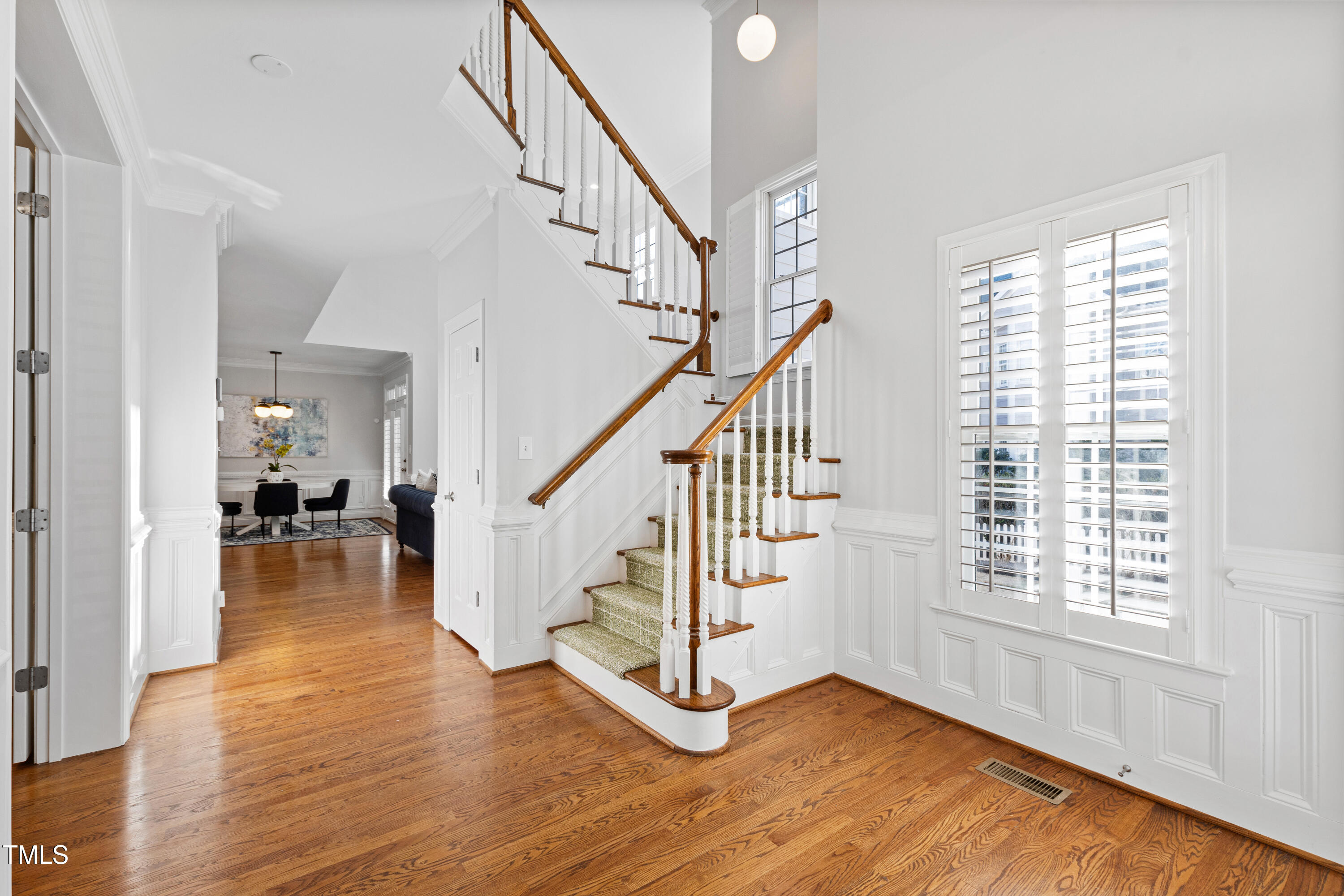 4213 Falls River Avenue