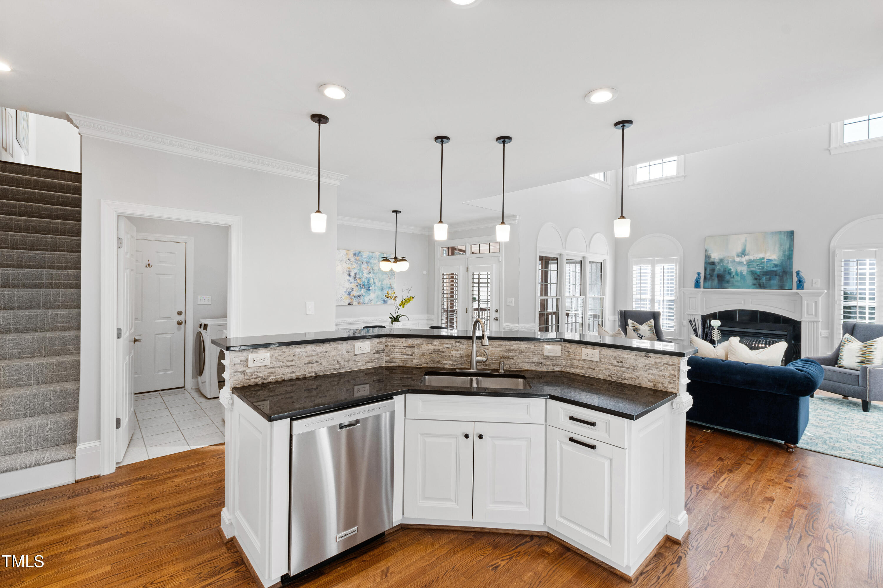 4213 Falls River Avenue