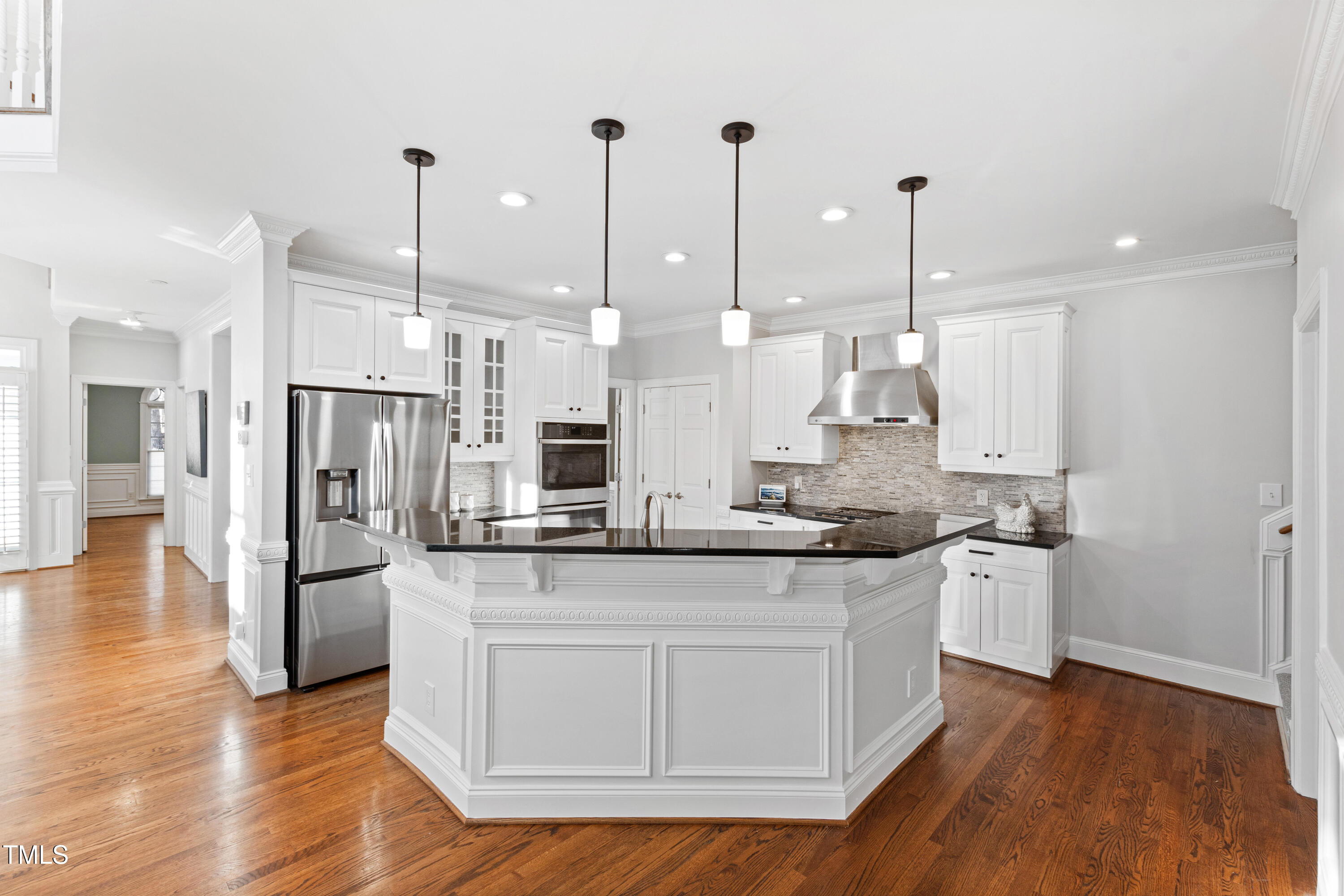 4213 Falls River Avenue