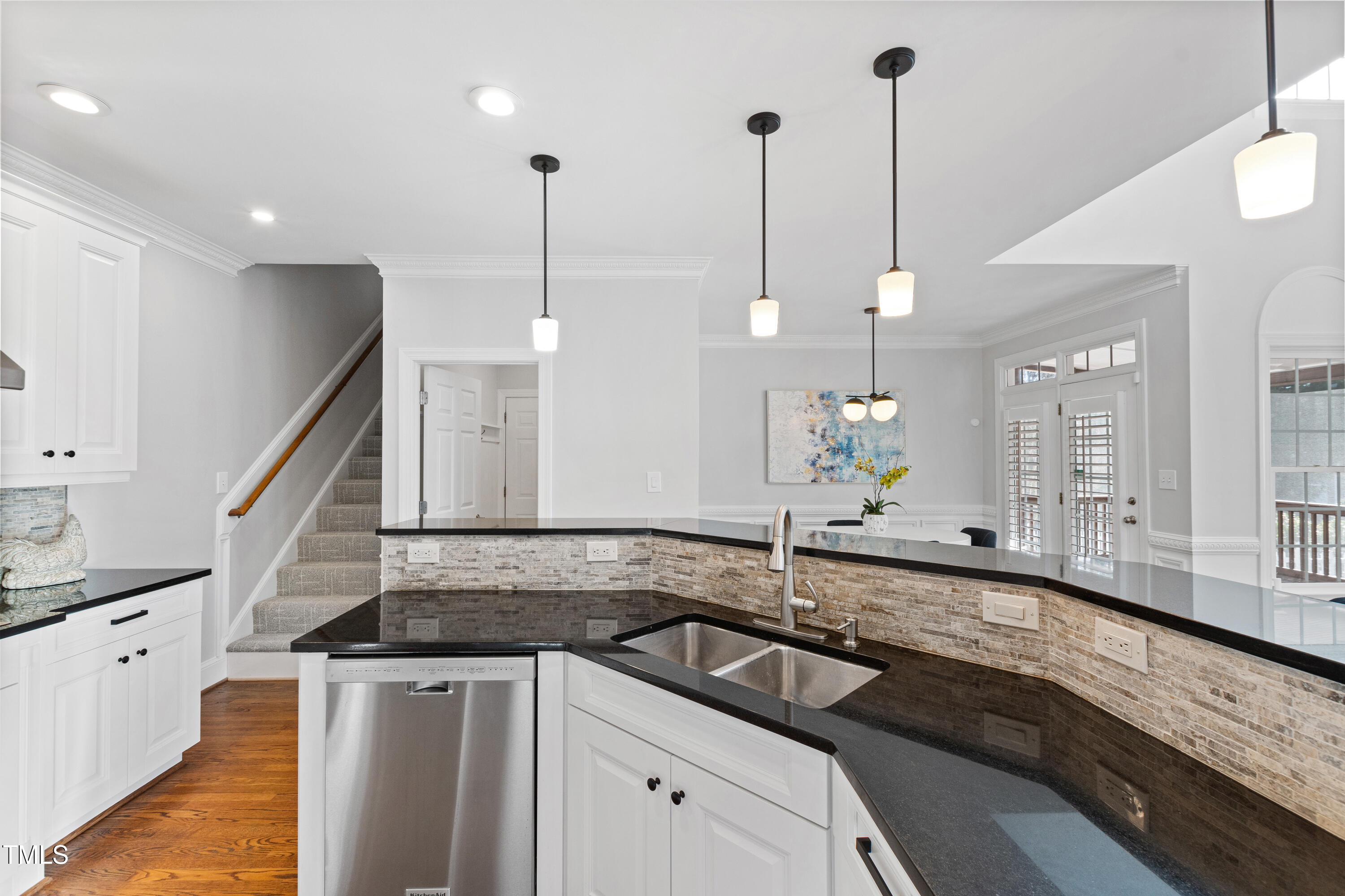 4213 Falls River Avenue