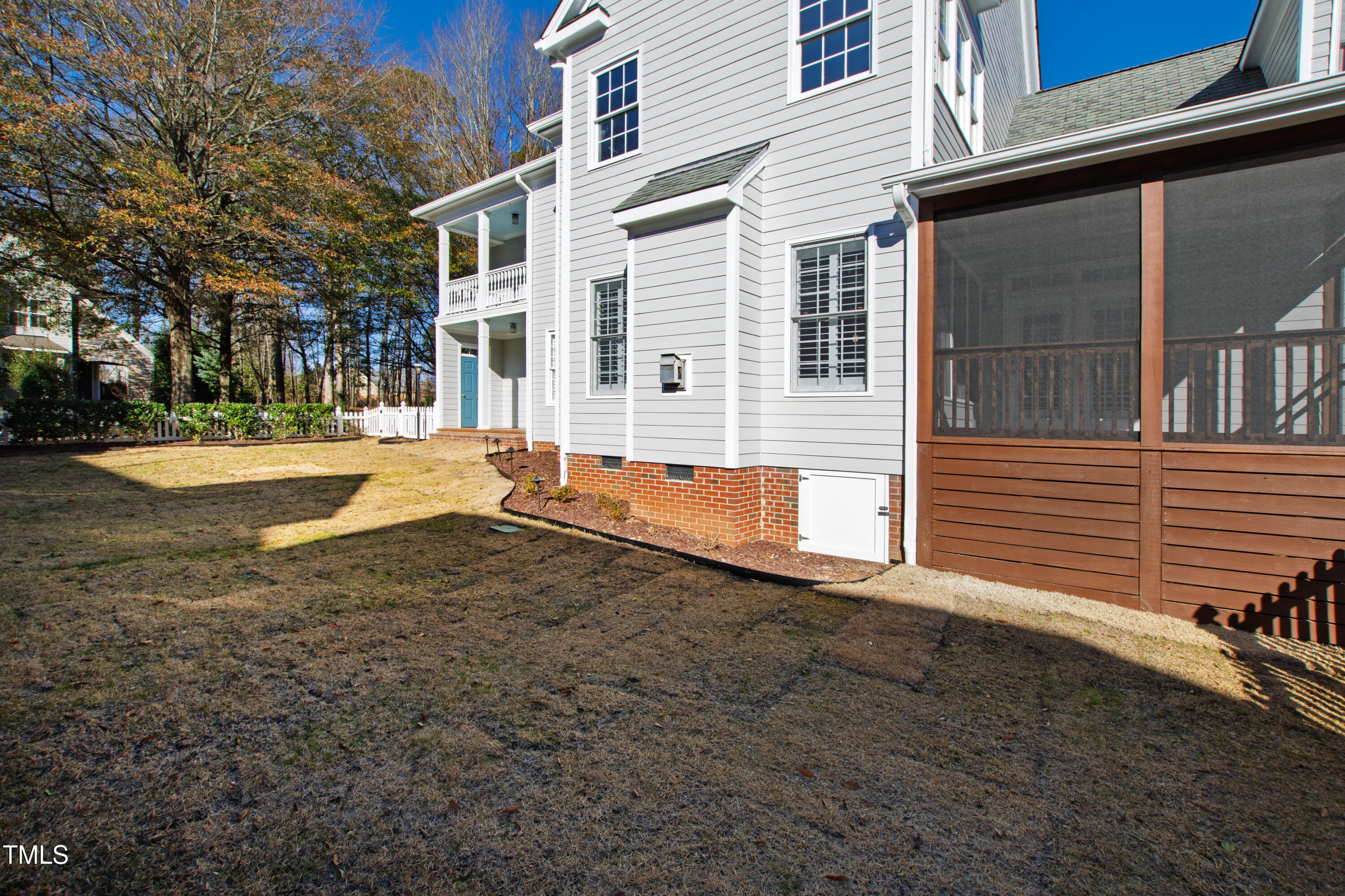 4213 Falls River Avenue