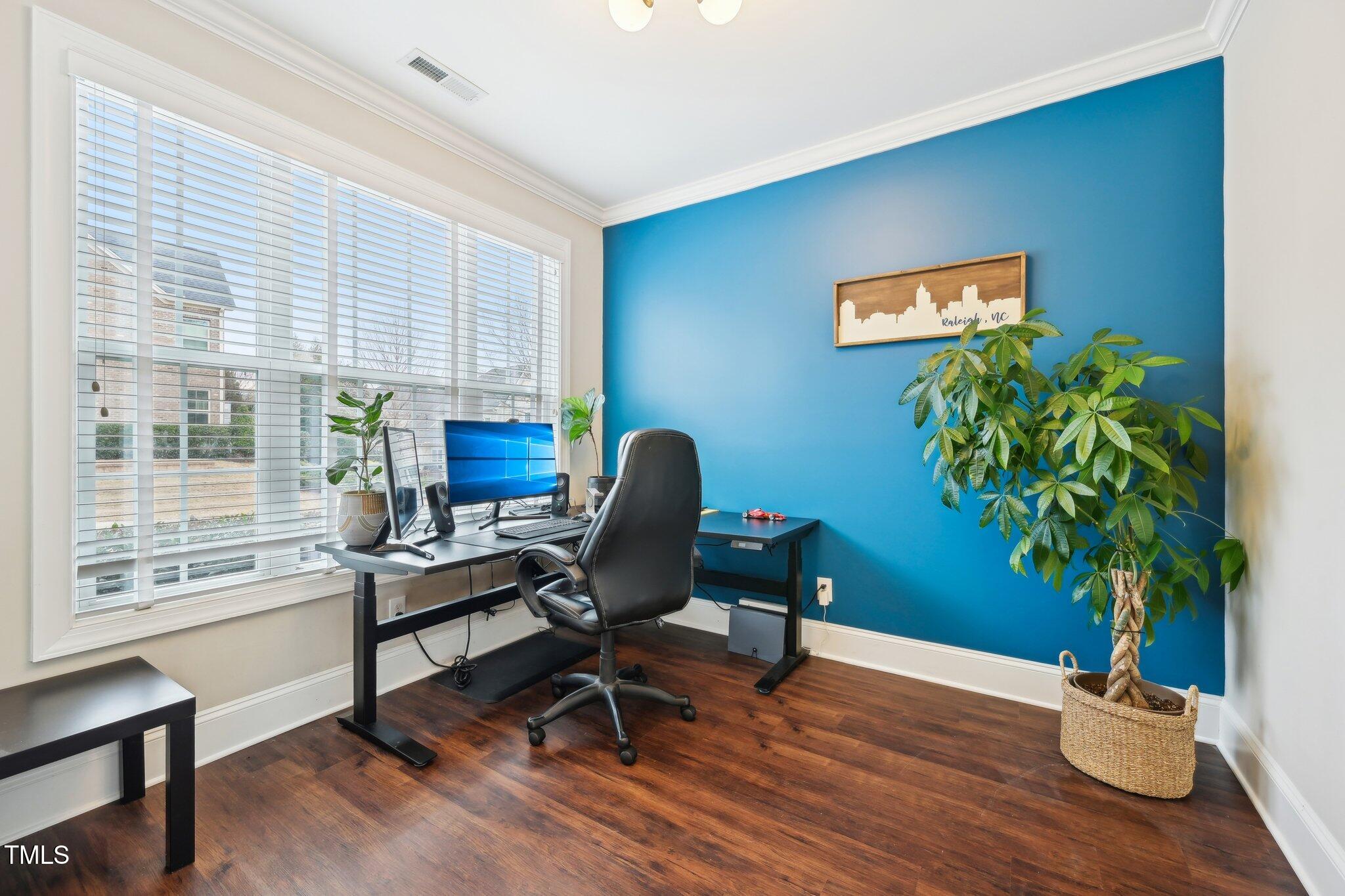 3929 Glenlake Garden Drive