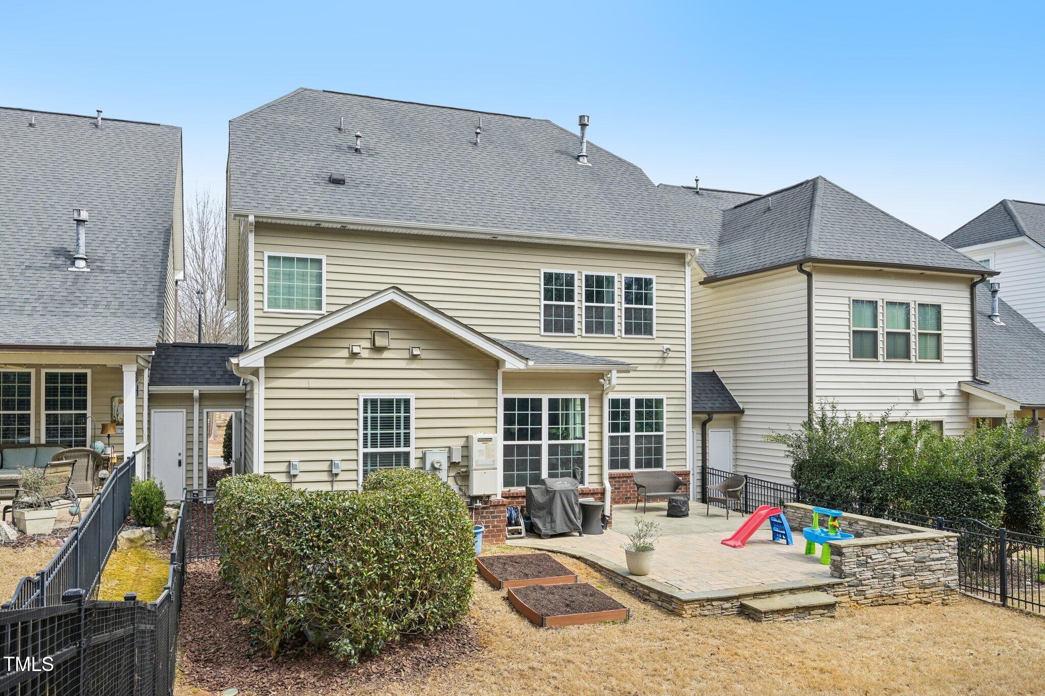 3929 Glenlake Garden Drive