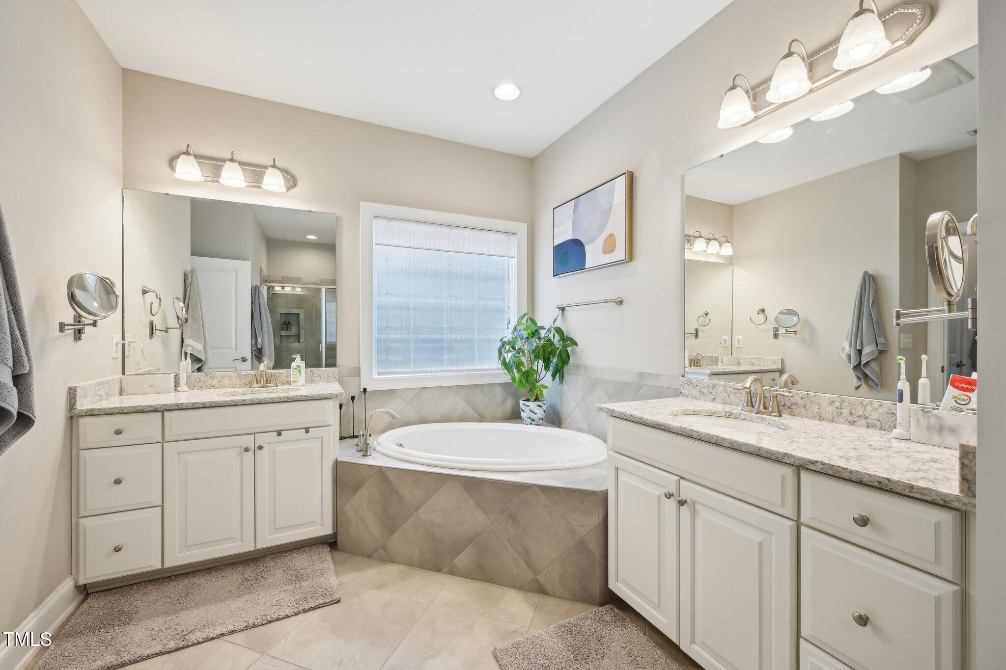 3929 Glenlake Garden Drive