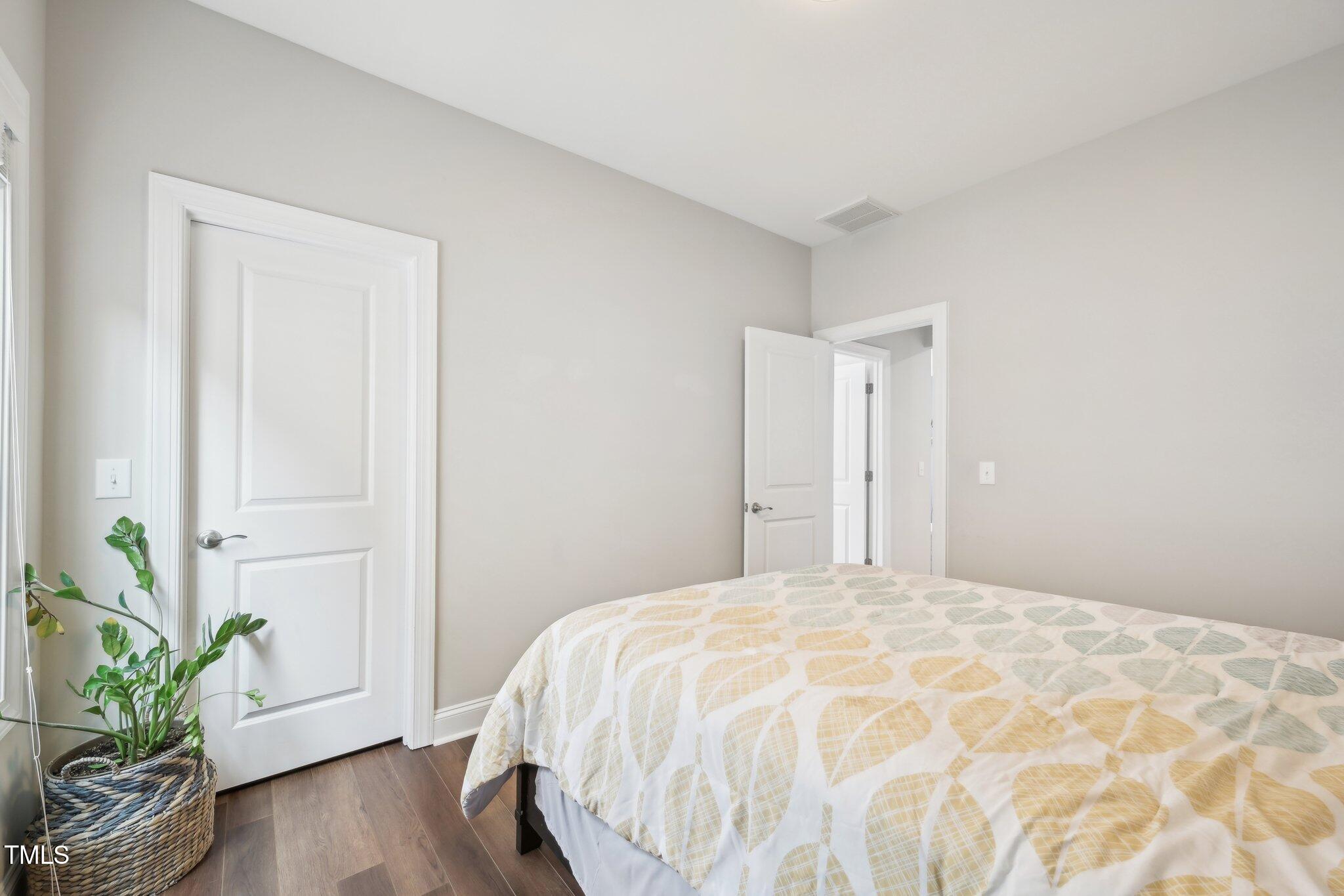 3929 Glenlake Garden Drive