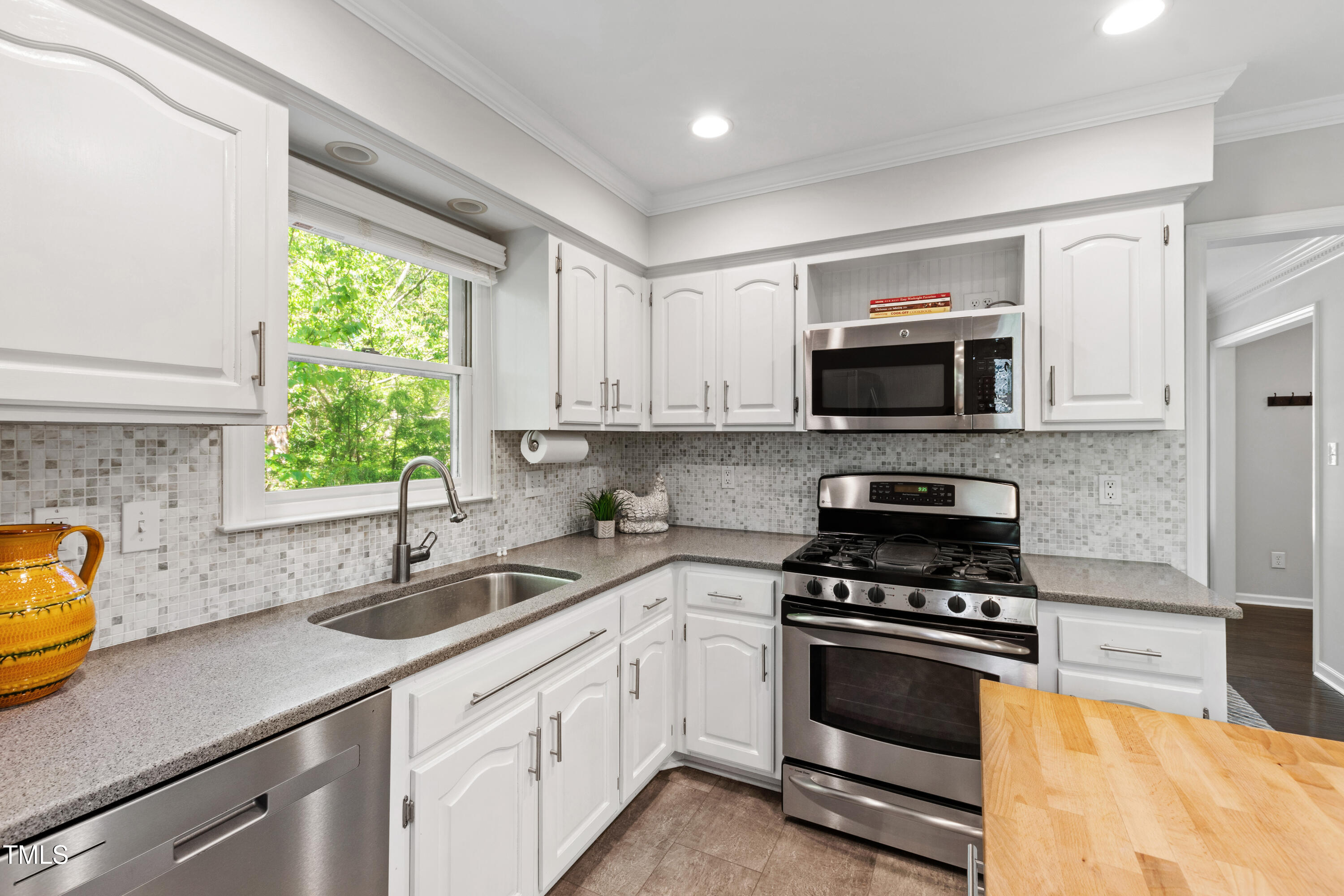213 Beechtree Drive