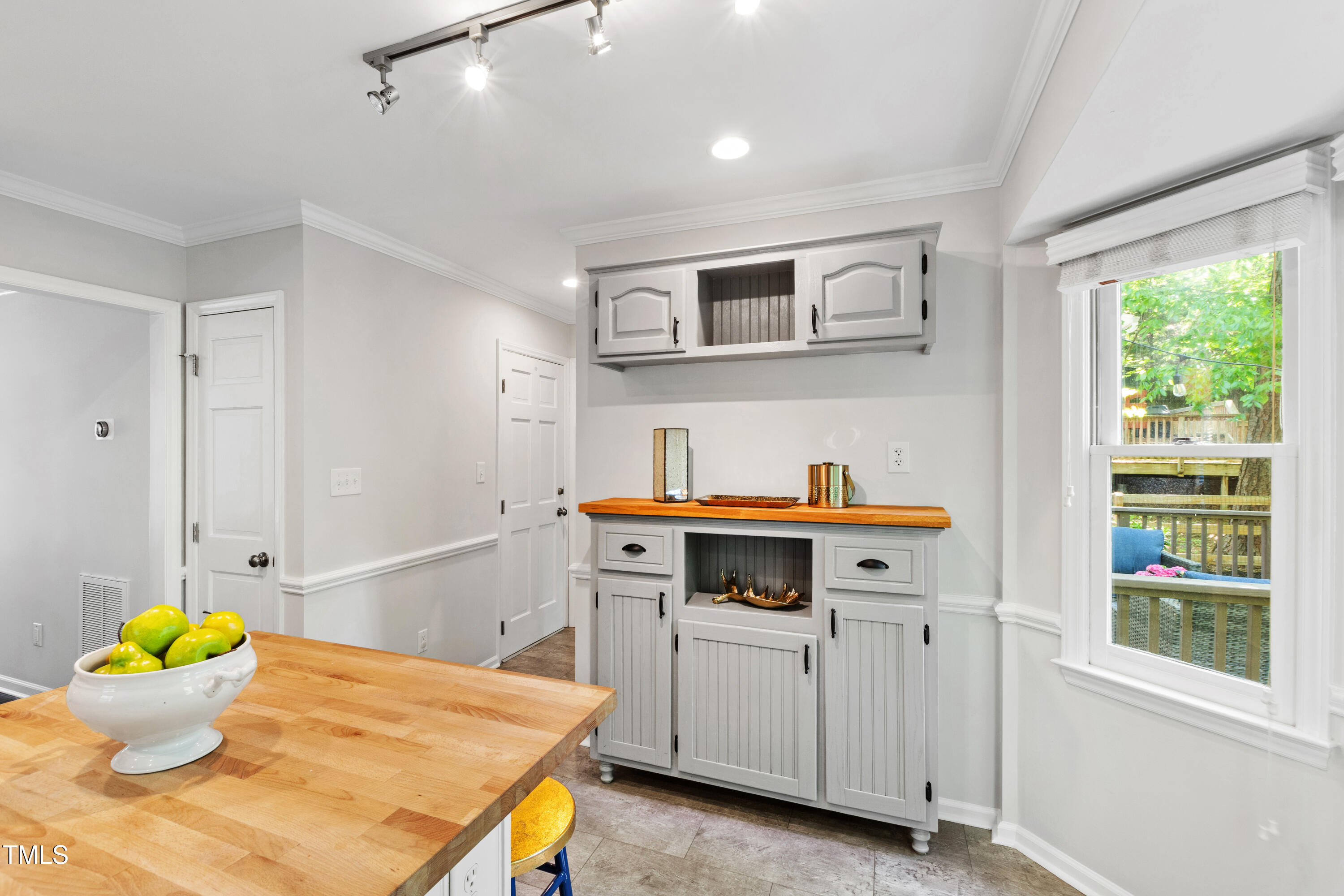 213 Beechtree Drive
