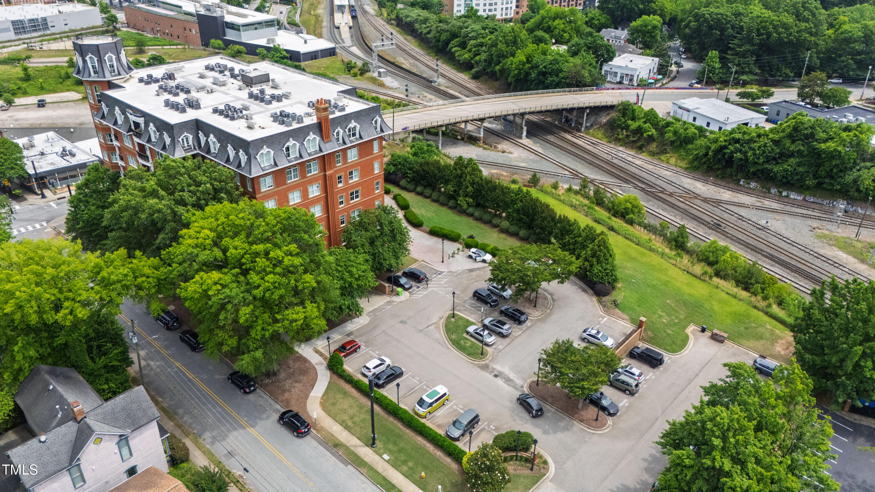 710 Independence Place # 103