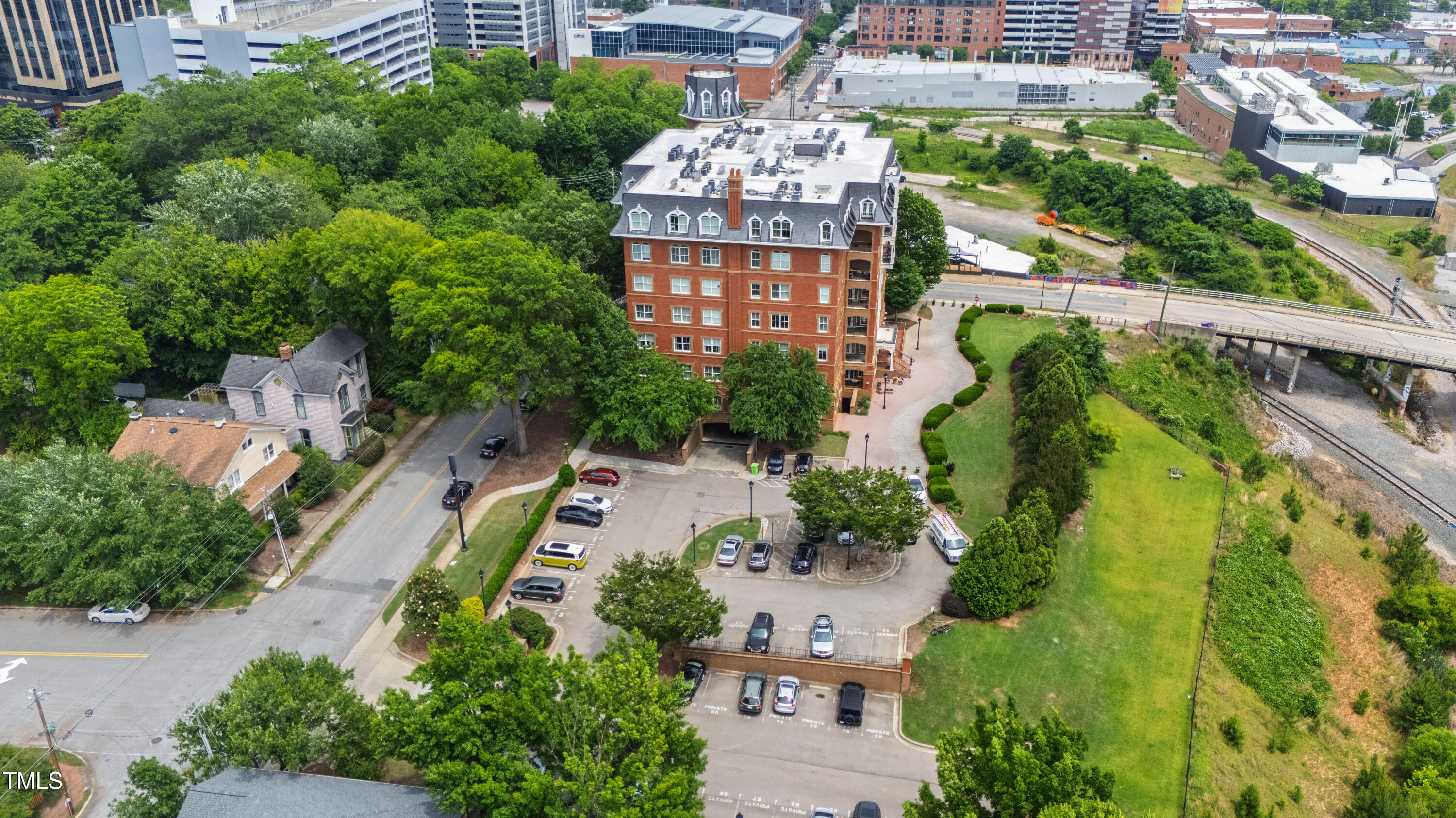 710 Independence Place # 103