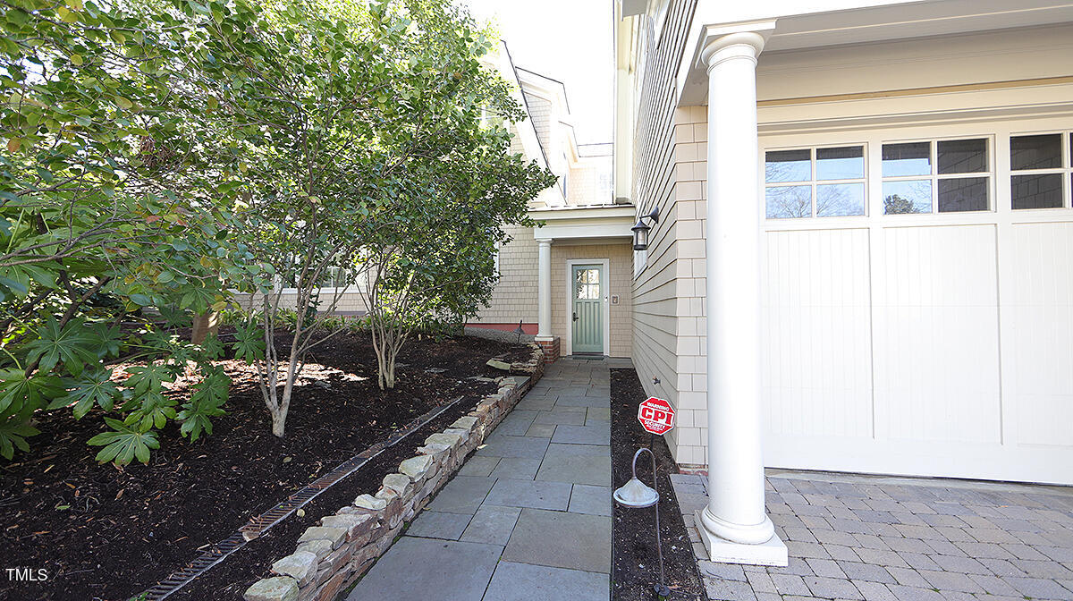 1027 Vance Street