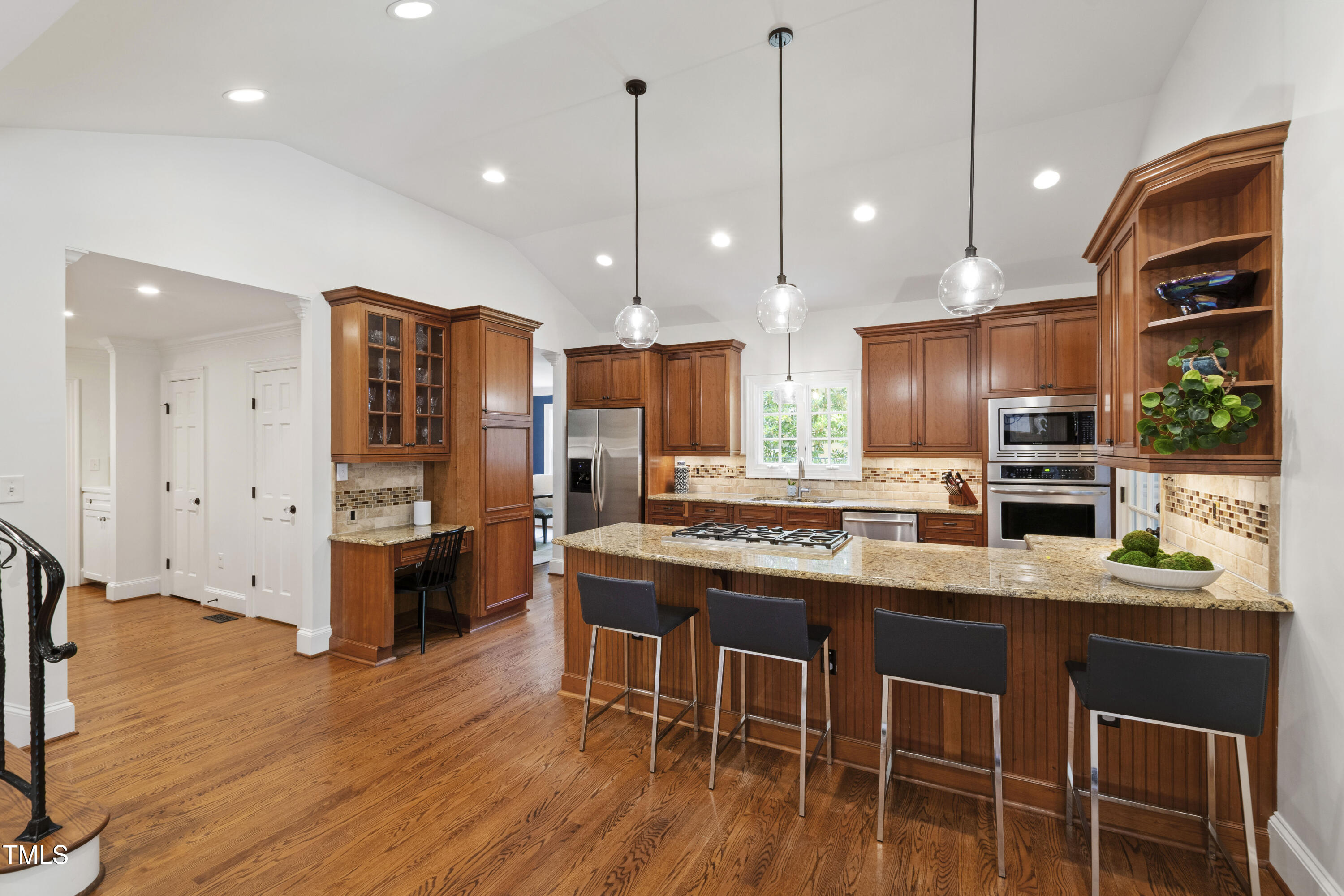 2707 Anderson Drive Drive
