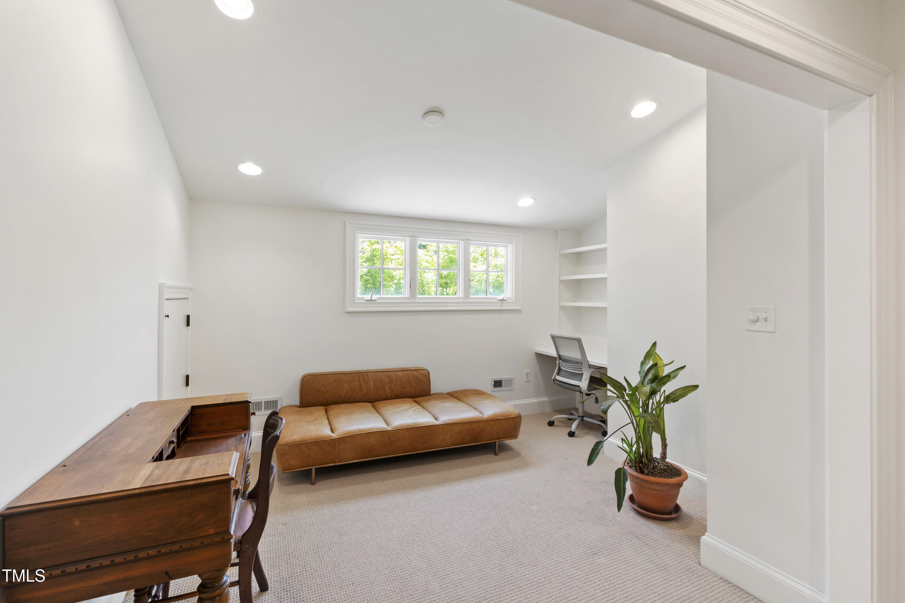 2707 Anderson Drive Drive