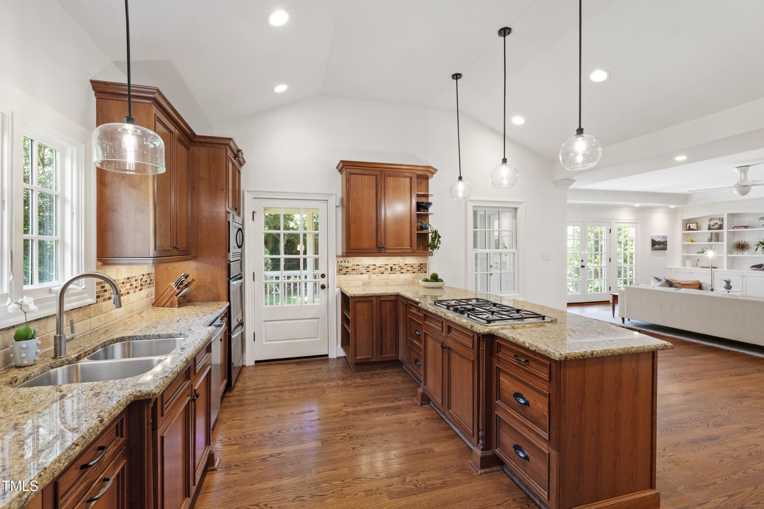 2707 Anderson Drive Drive