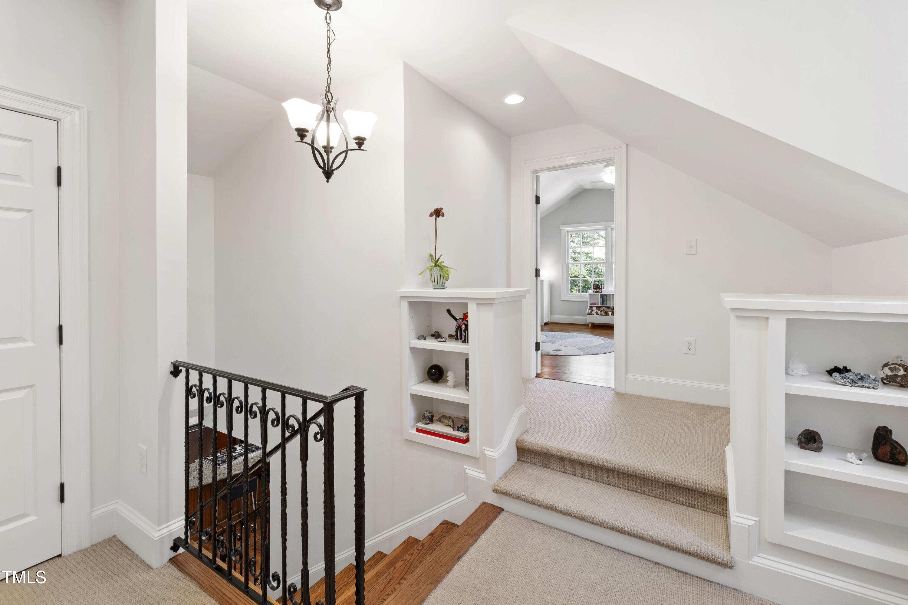2707 Anderson Drive Drive