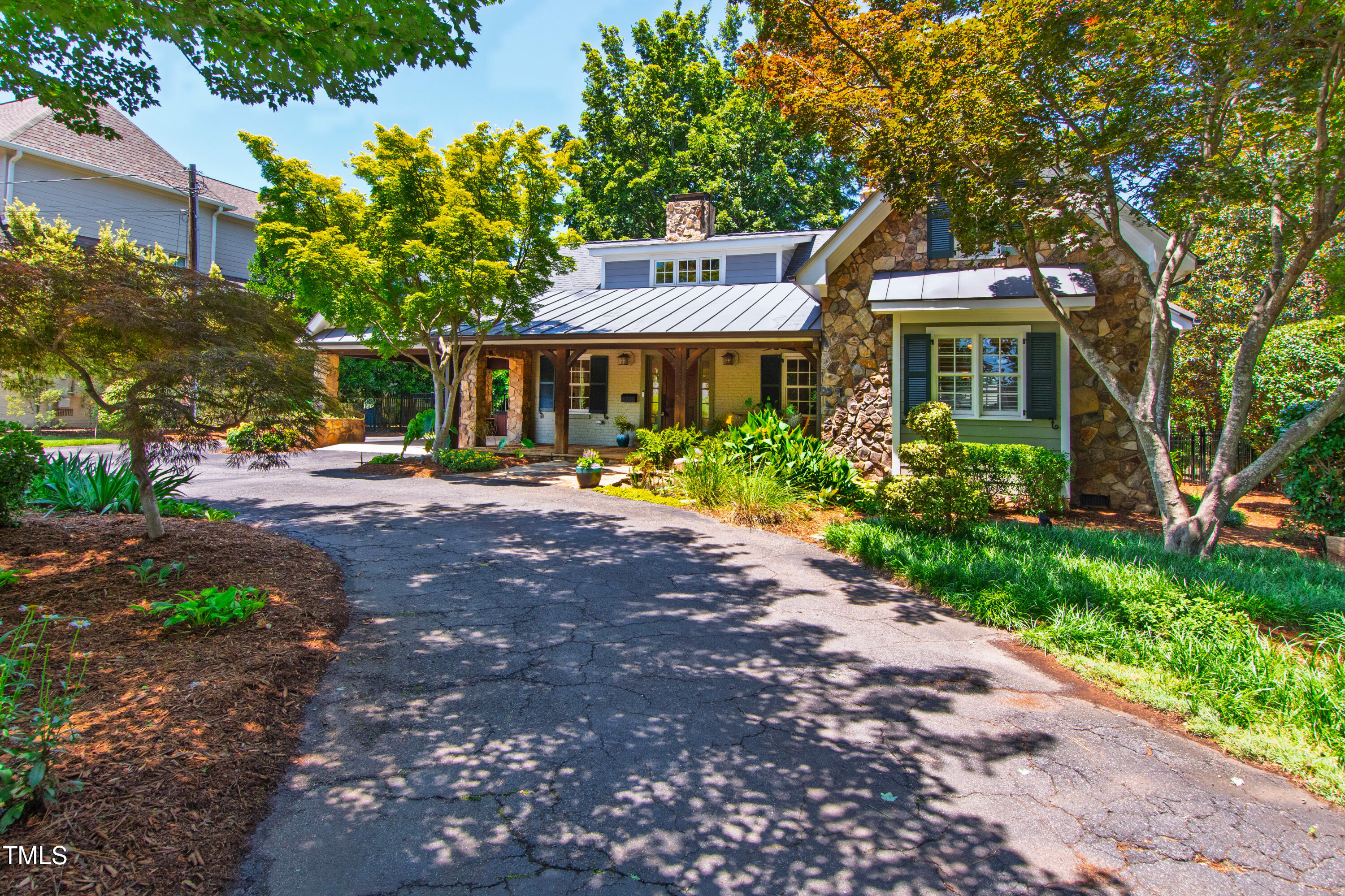 2707 Anderson Drive Drive