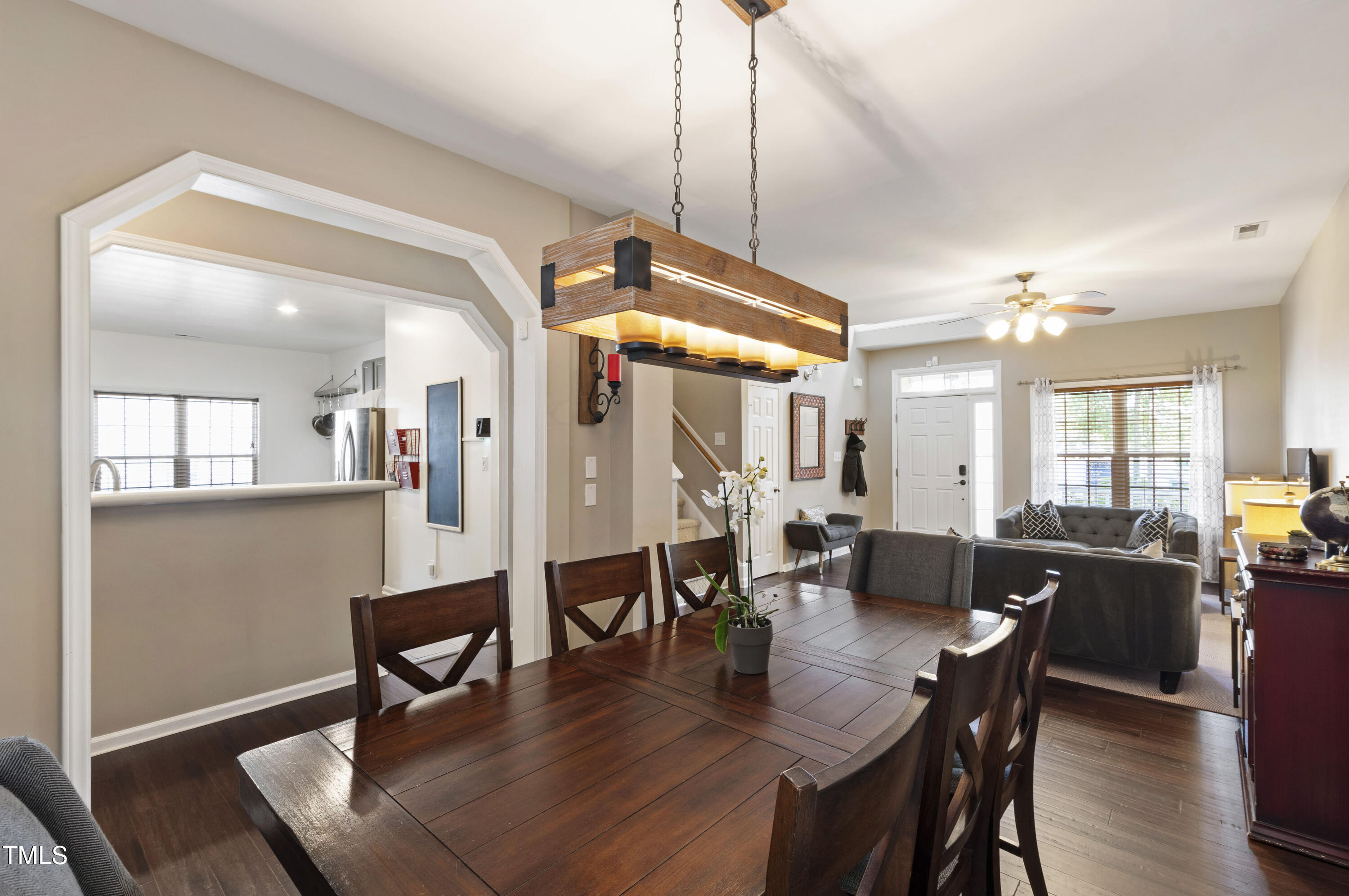 8205 Rolling Glenn Drive