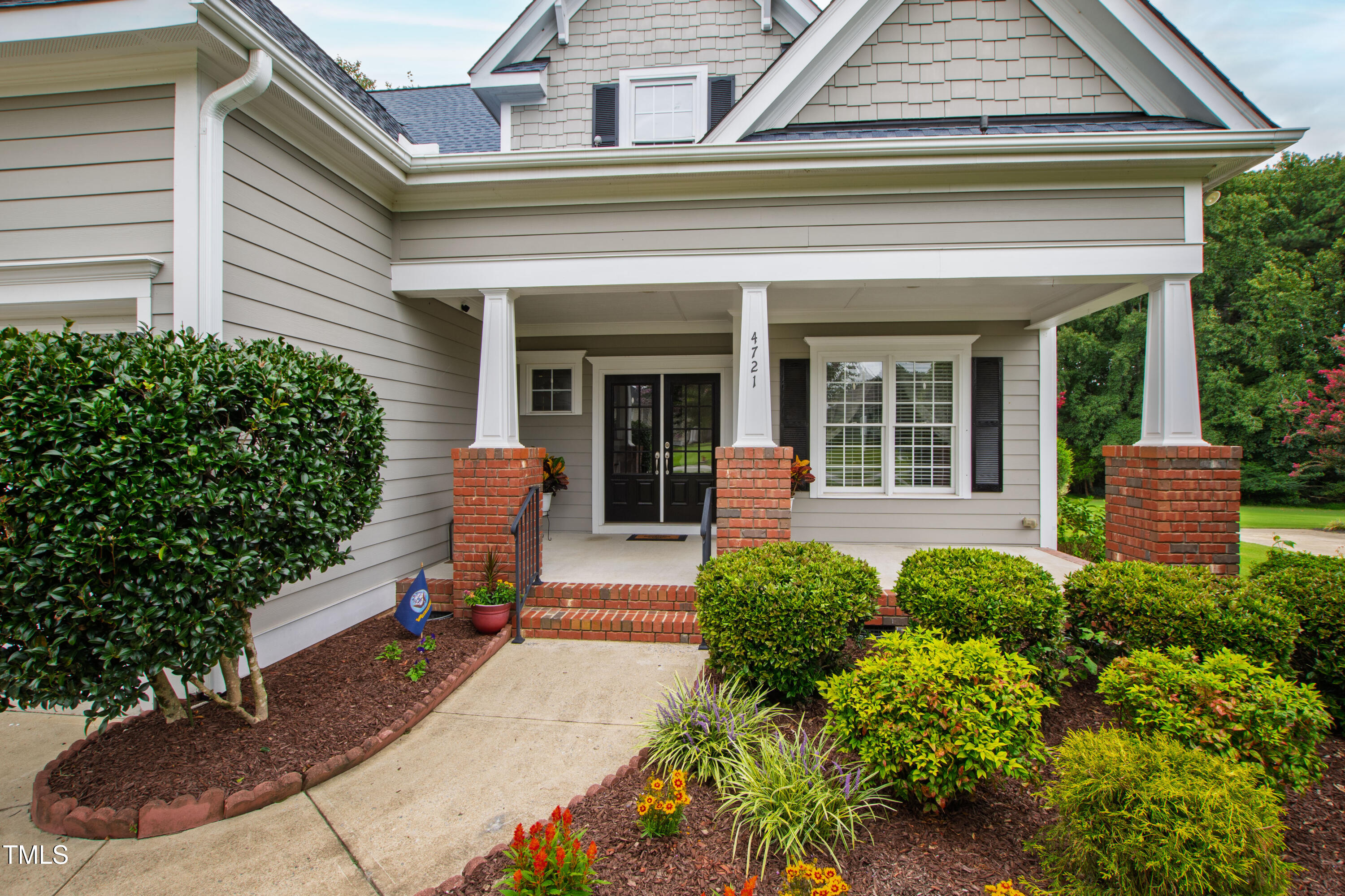 4721 Sandy Bay Circle