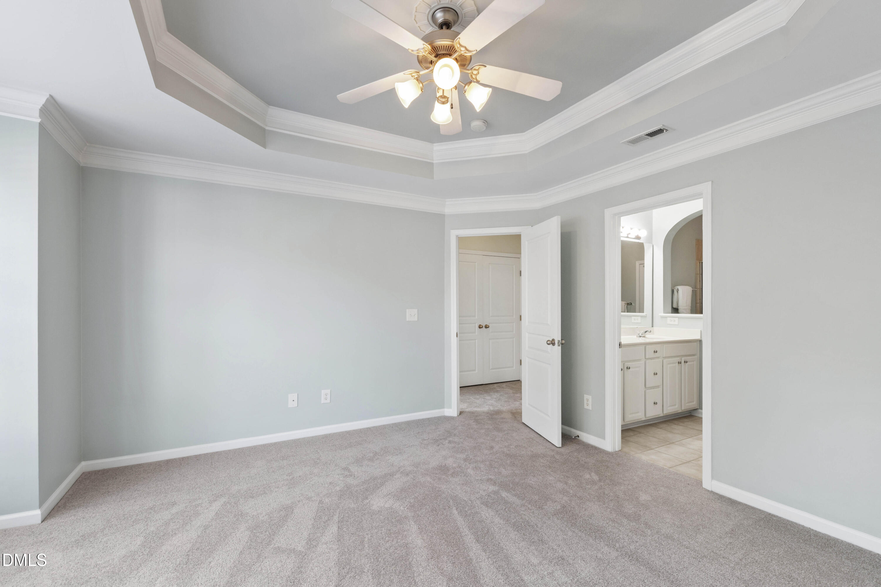 5133 Lady Of The Lake Drive