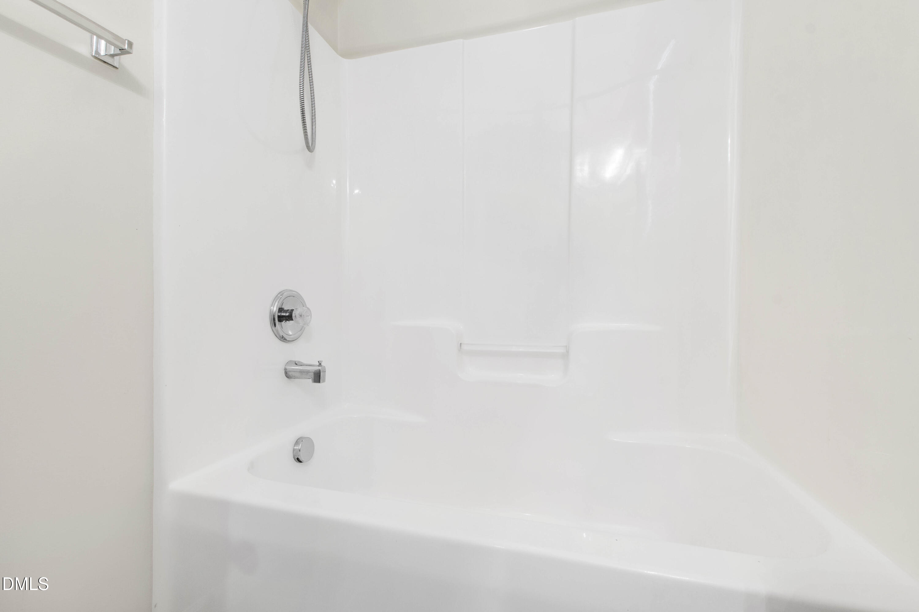 5133 Lady Of The Lake Drive