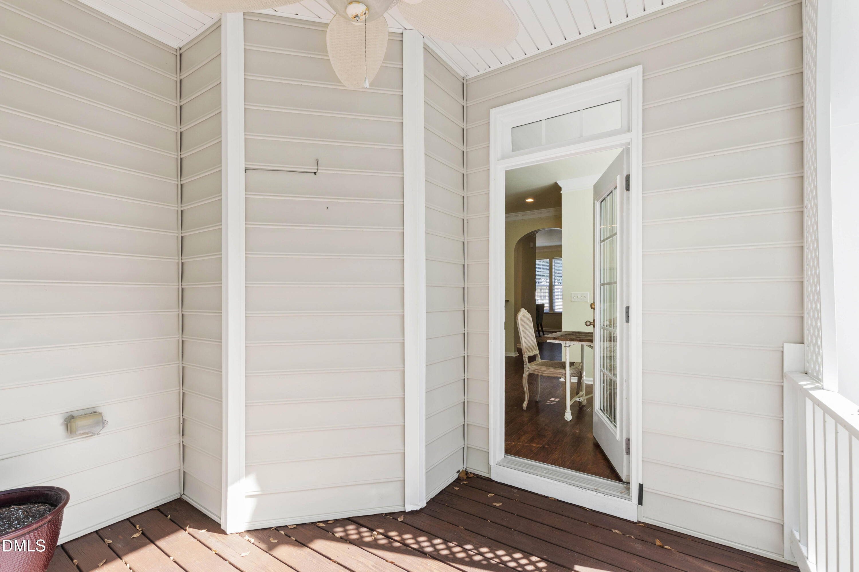 5133 Lady Of The Lake Drive