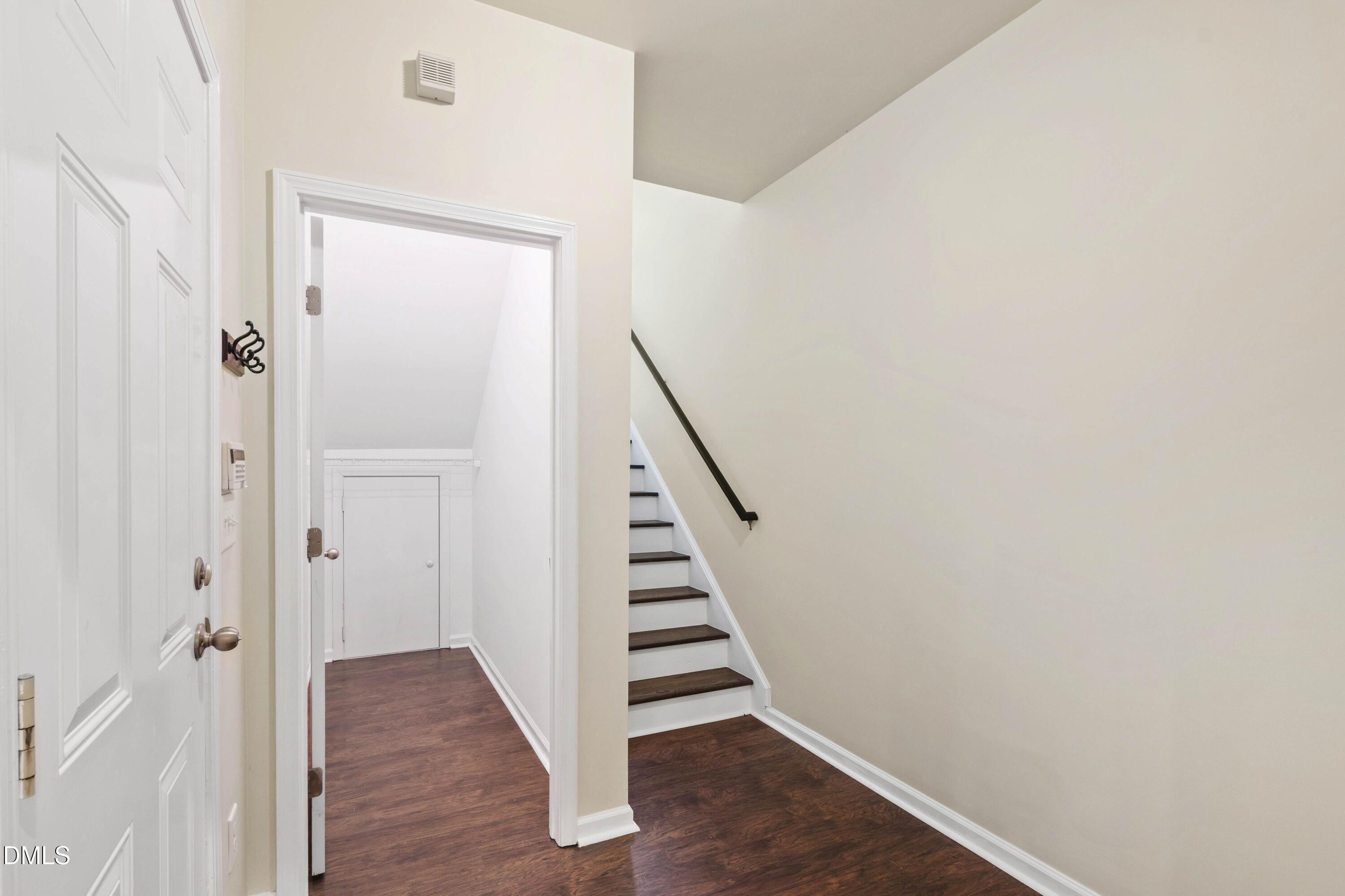 5133 Lady Of The Lake Drive