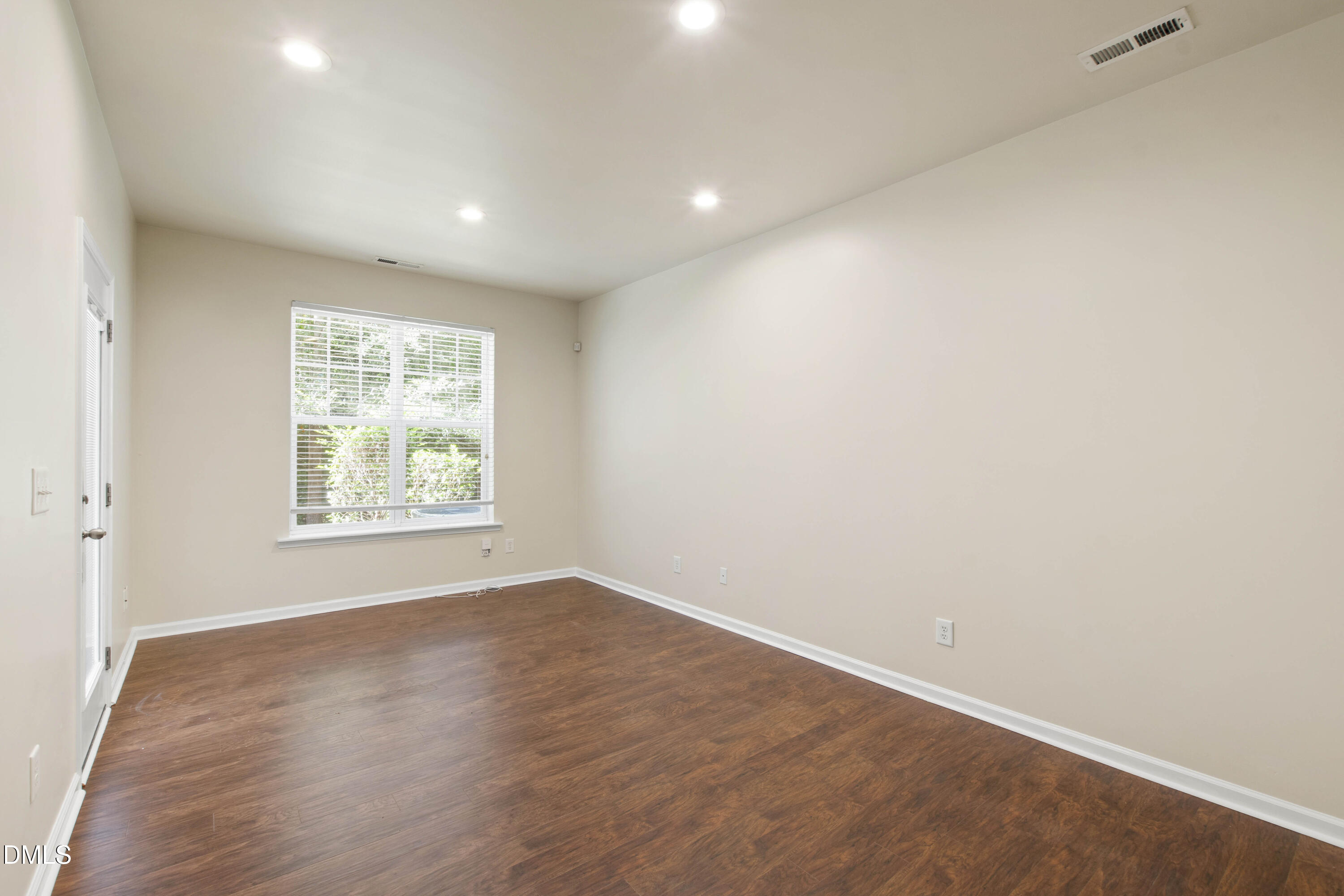 5133 Lady Of The Lake Drive