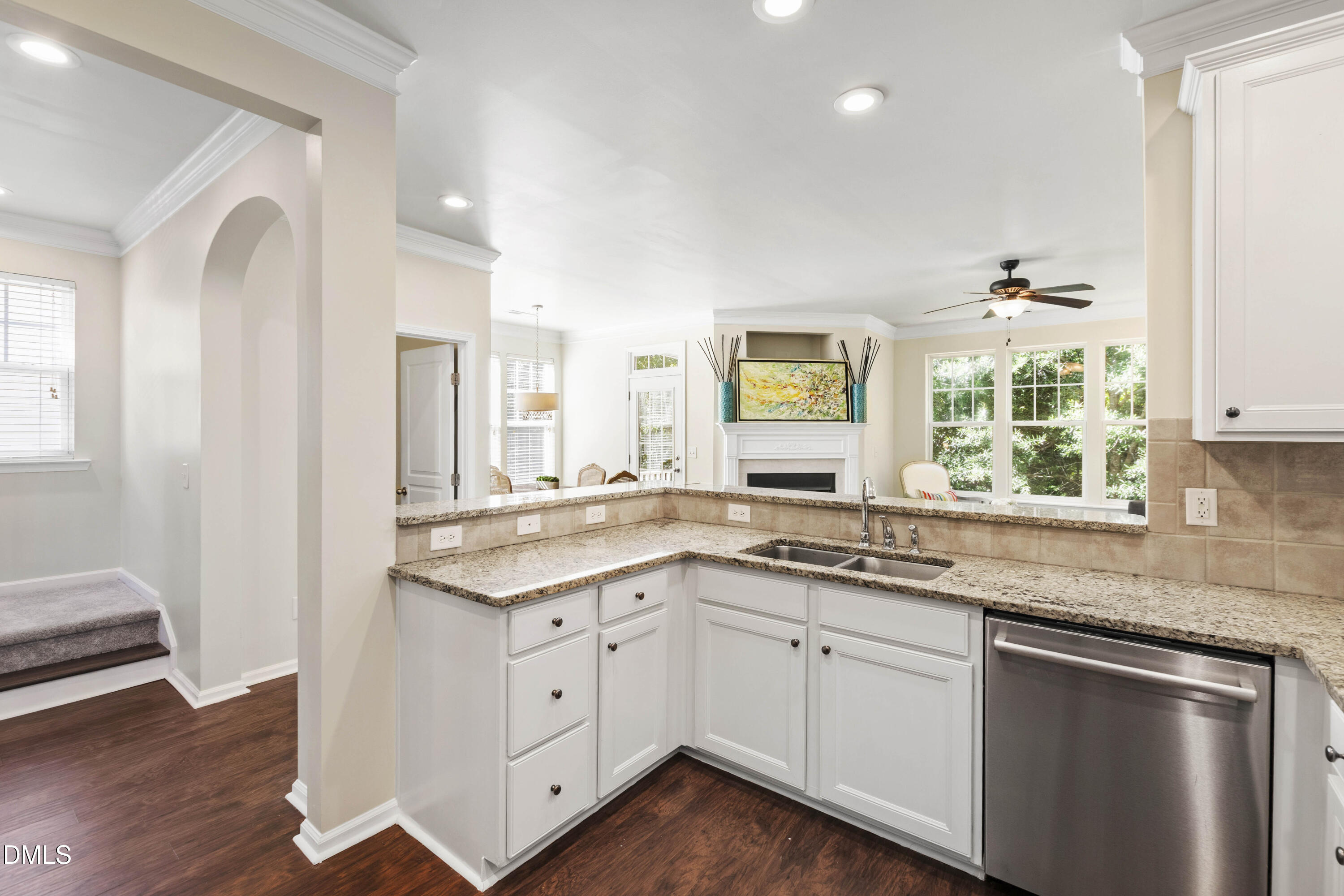 5133 Lady Of The Lake Drive