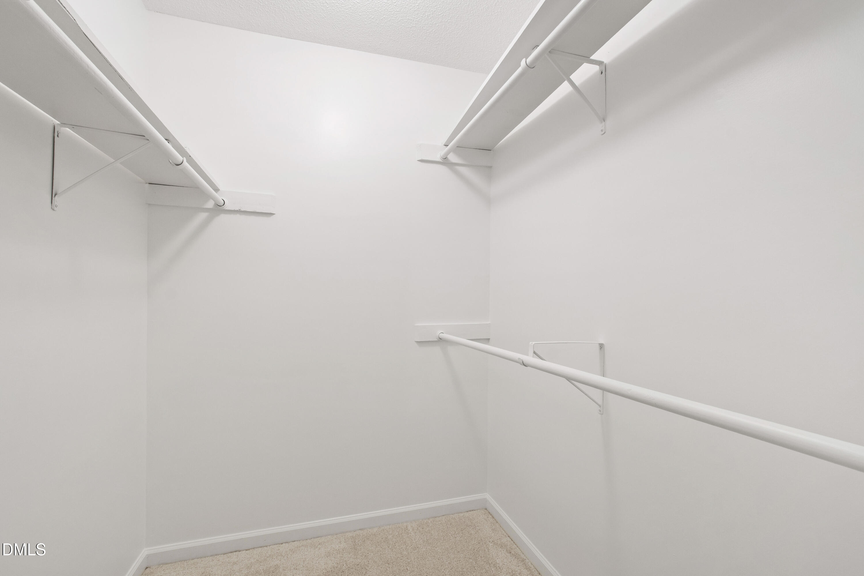 2765 Rue Sans Famille