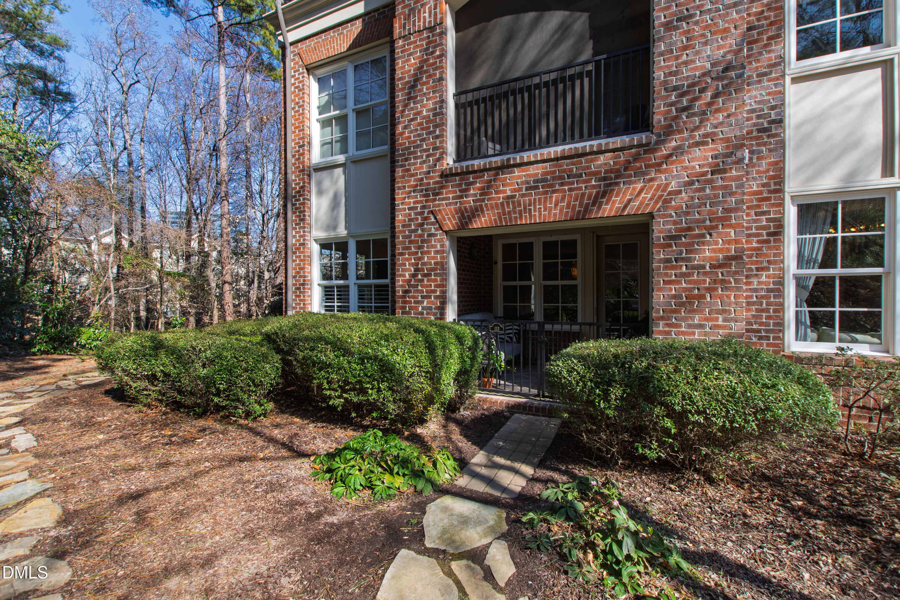 340 Allister Drive # 113