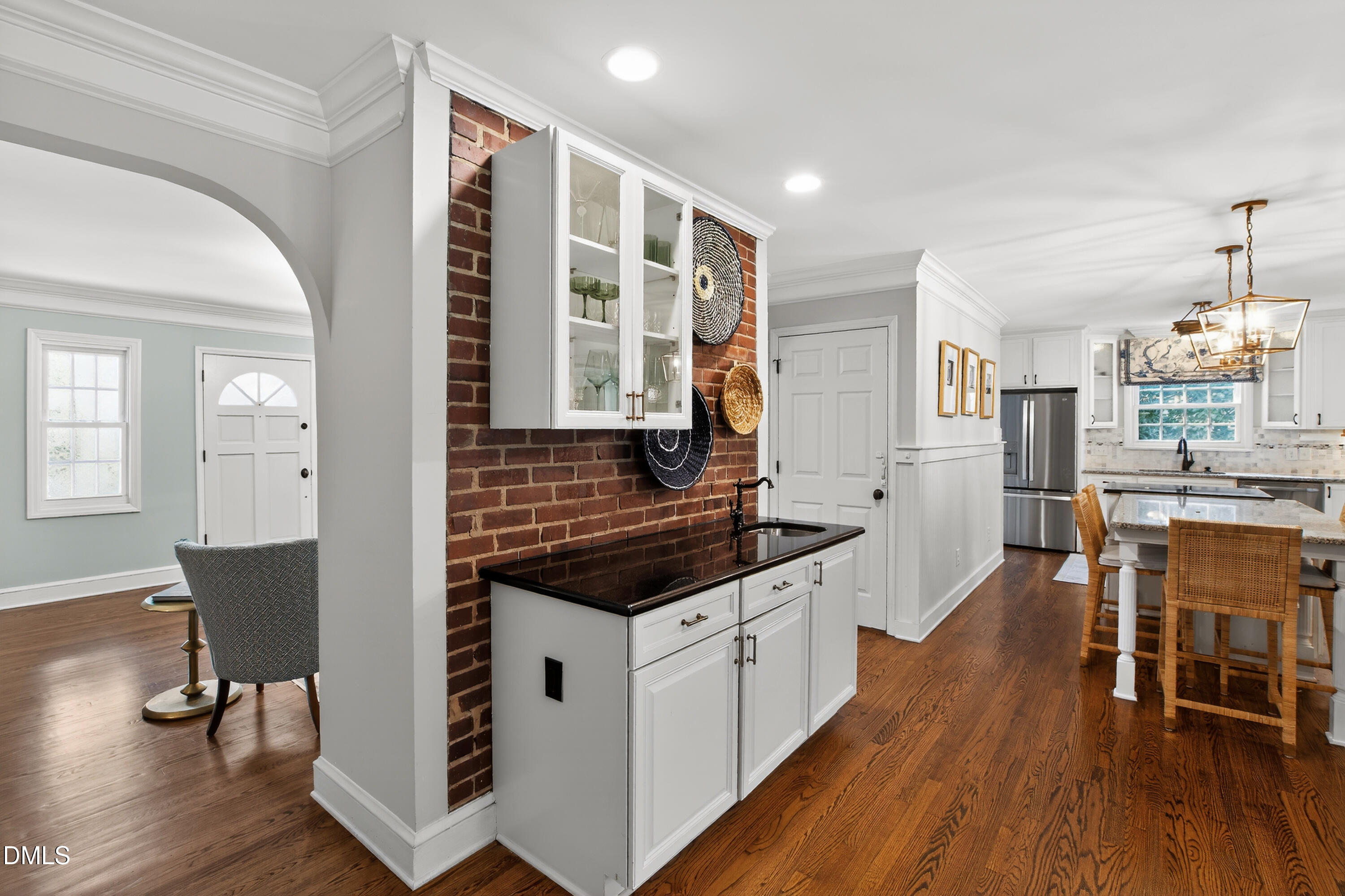 1205 Canterbury Road