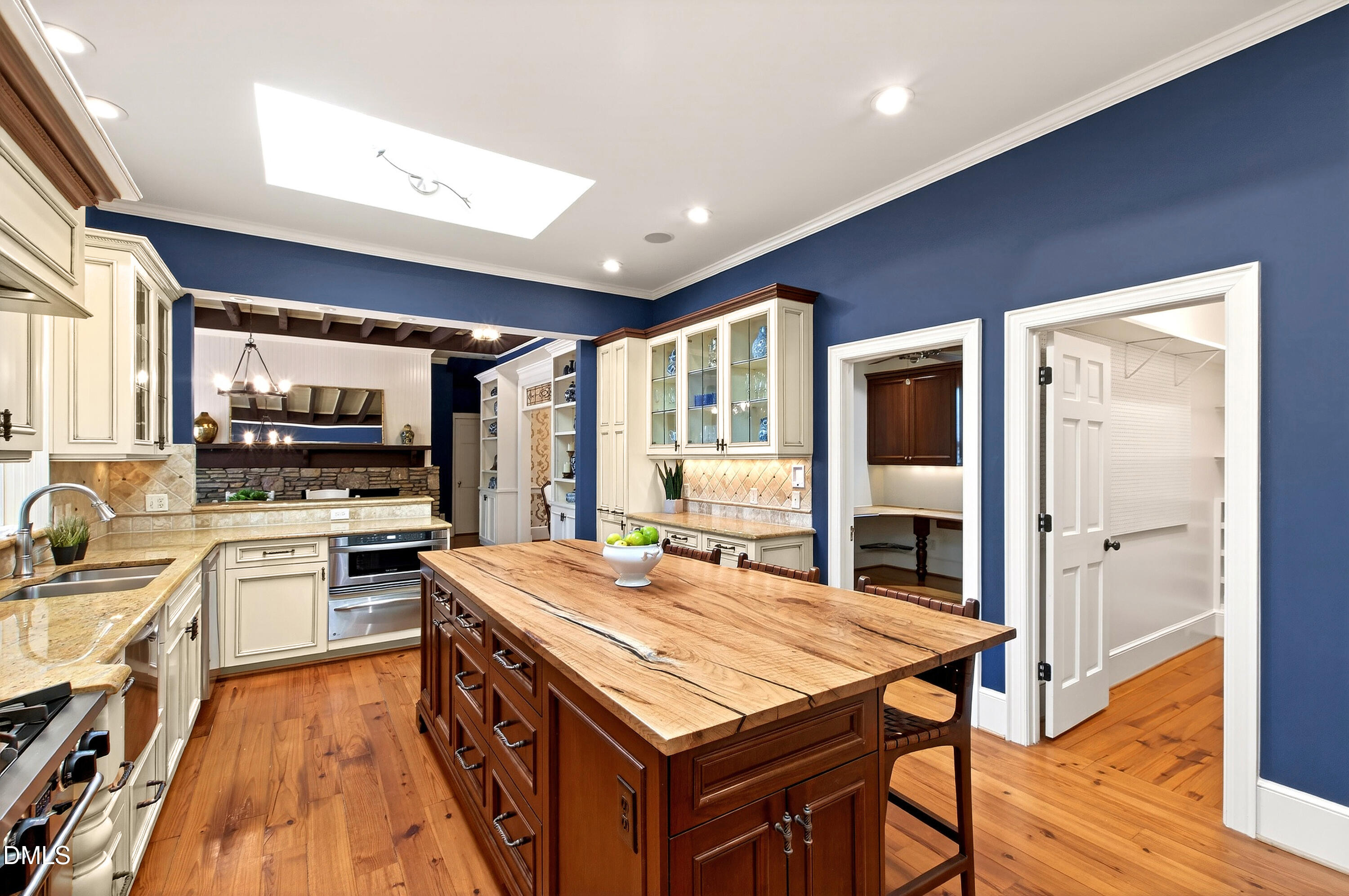 2111 Cook Ridge Court