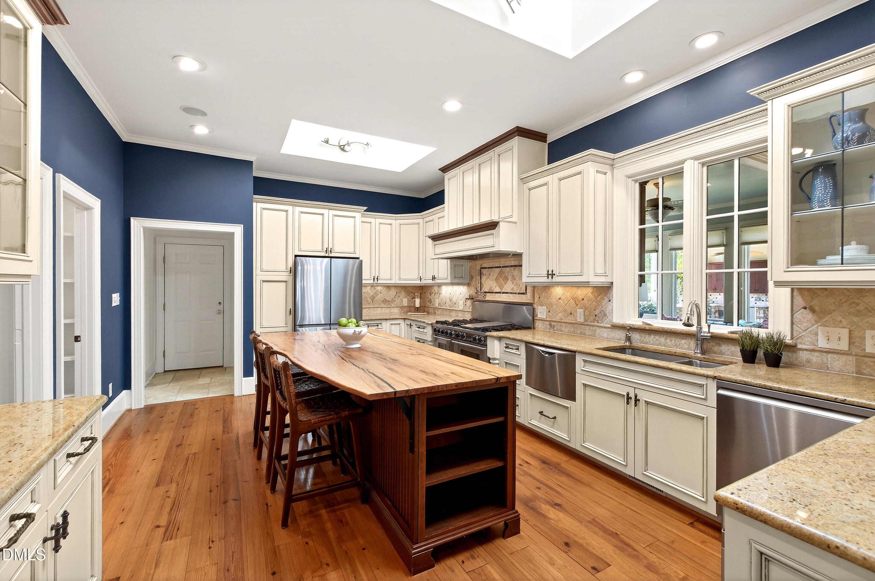 2111 Cook Ridge Court