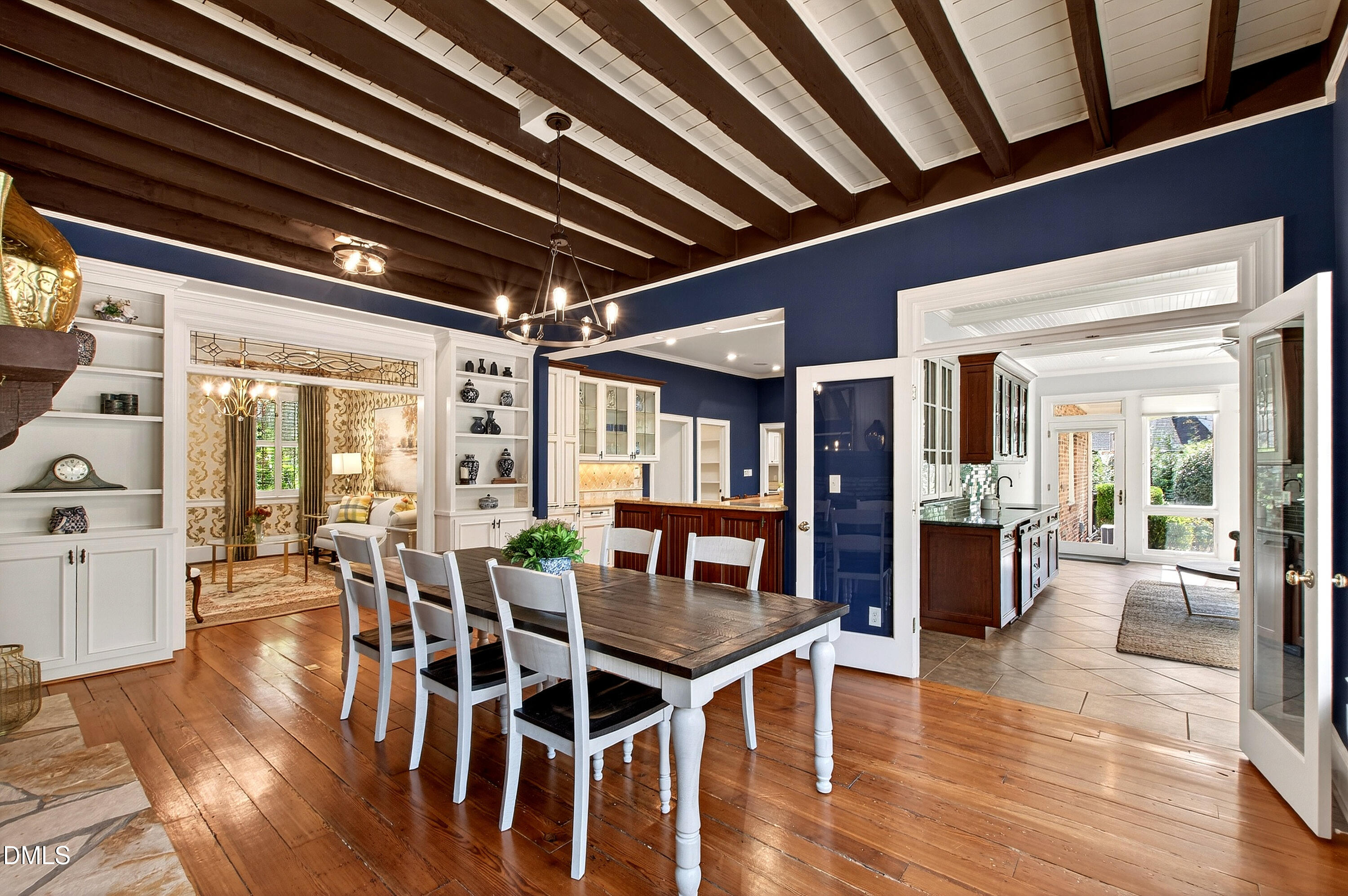 2111 Cook Ridge Court