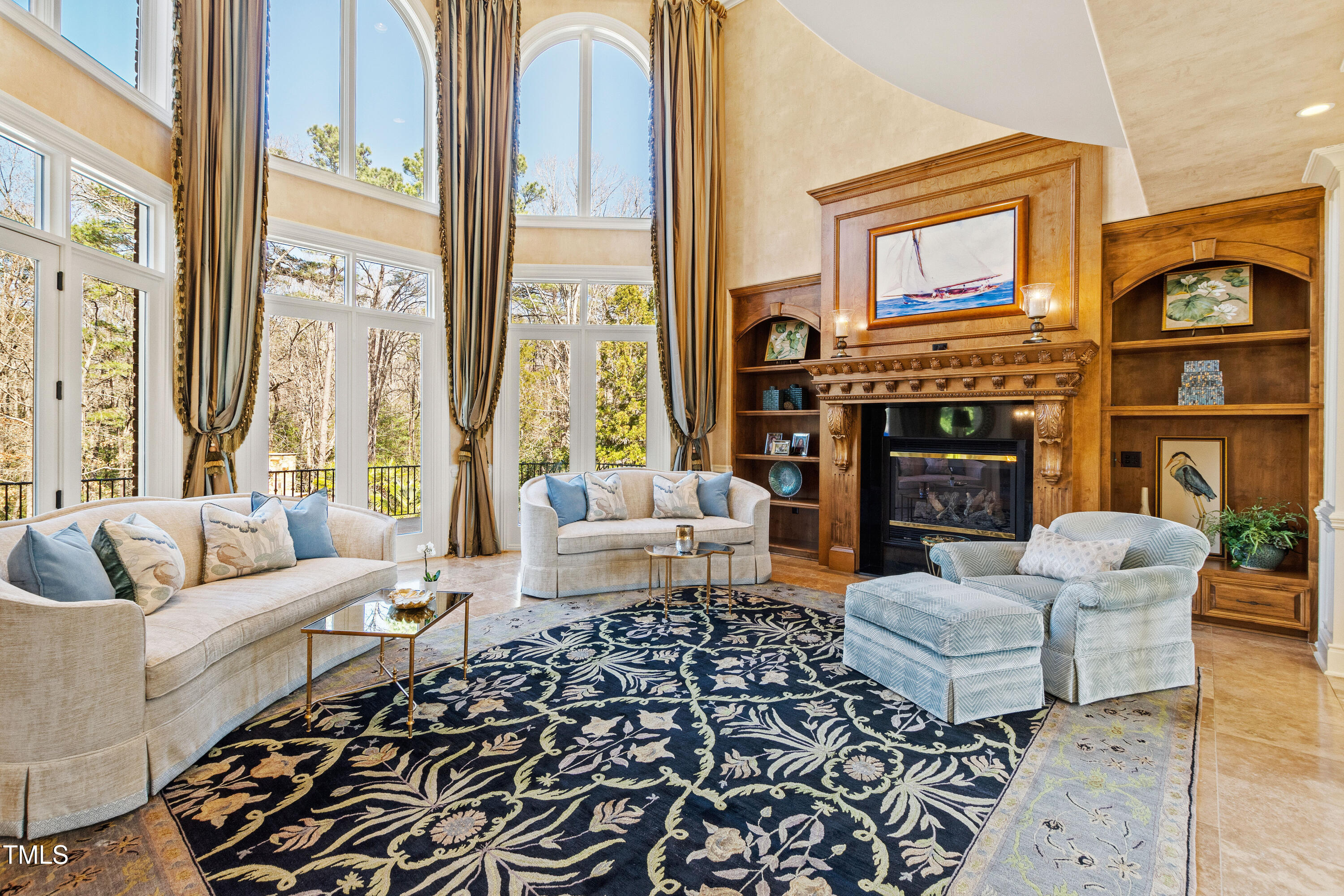 2421 Acanthus Drive