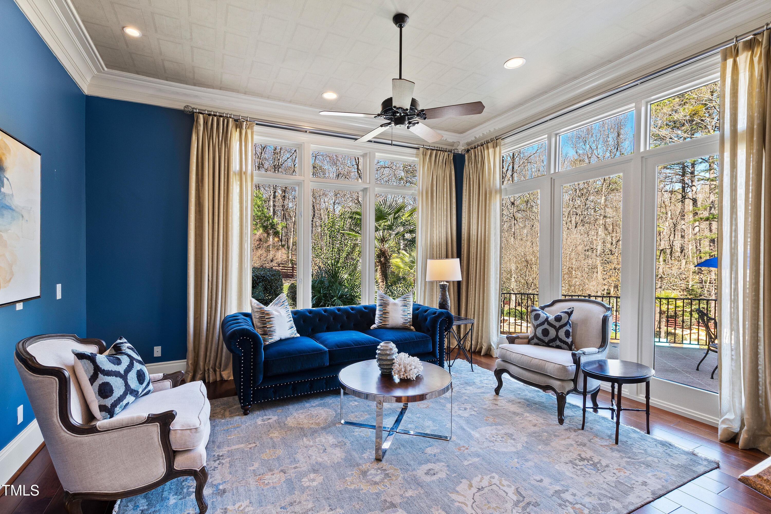 2421 Acanthus Drive